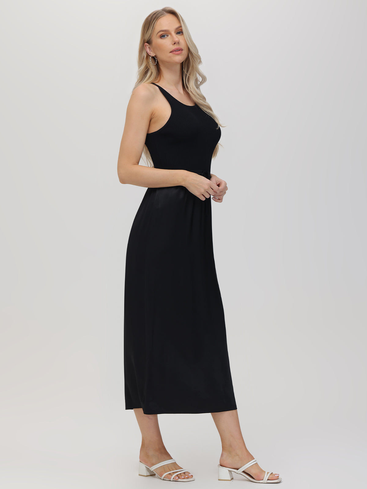 Deanna: Stylish Mixed Media Midi Dress for Women | Floral Print & Lace Details | Perfect for Weddings, Parties & Date Nights
