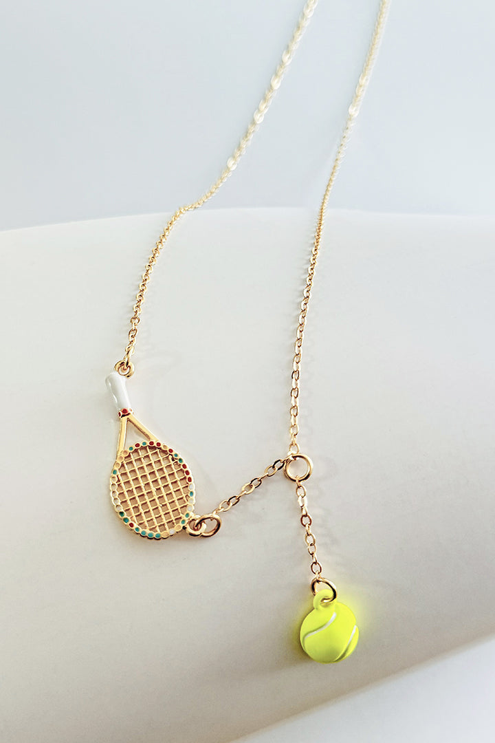 Saltum Tennis Racket Necklace - Elegant Tennis Jewelry for Women & Men - Perfect Gift for Tennis Lovers & Players - Great for Matches, Training & Casual Wear
