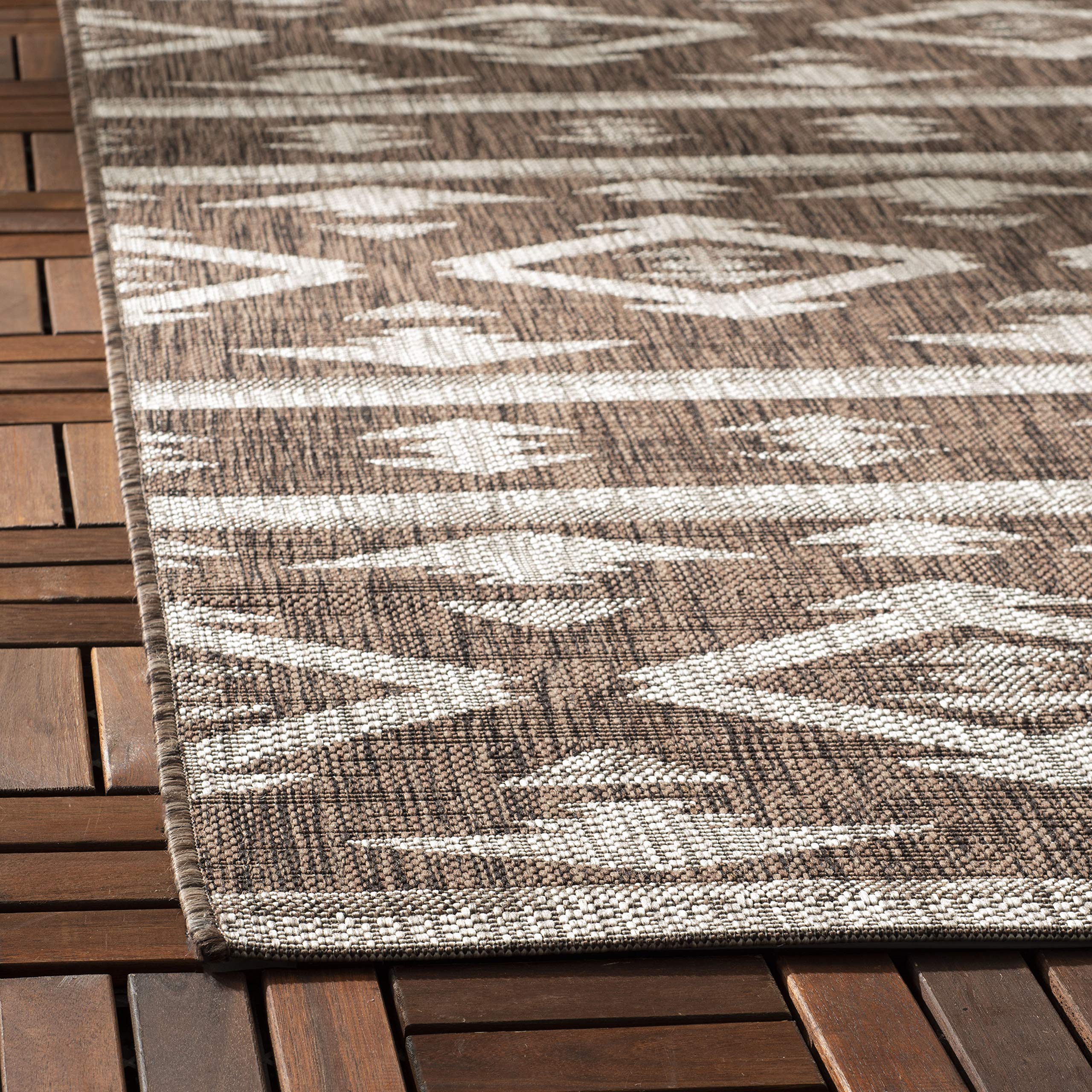 SAFAVIEH Courtyard Collection 8' x 11' Navy/Grey Indoor Outdoor Waterproof Rug - Easy to Clean, Stain Resistant for Patio, Backyard, Mudroom, Deck & Poolside Use