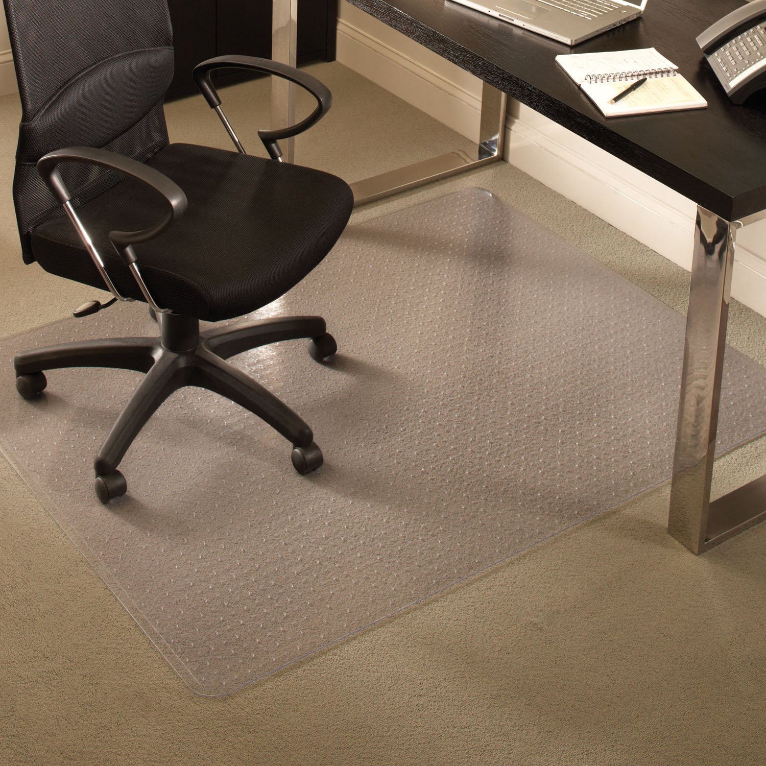 ES Robbins Clear Chair Mat for Medium Pile Carpet - 46