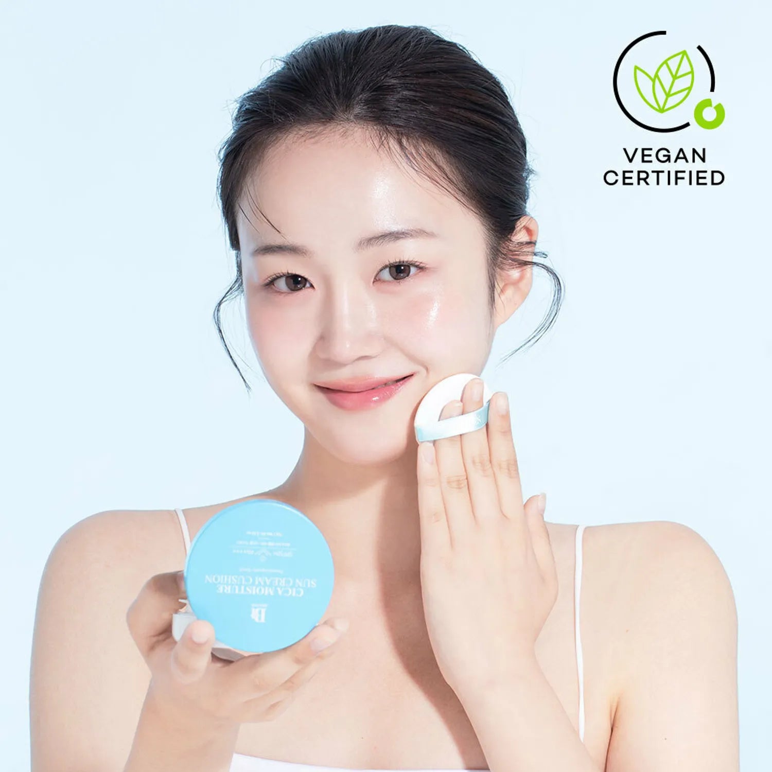 BENTON Cica Moisture Sun Cream Cushion SPF50+ PA++++ 15g - Hydrating Sunscreen Cushion with Centella Asiatica for Daily UV Protection | Perfect for Outdoor Activities & Makeup Base