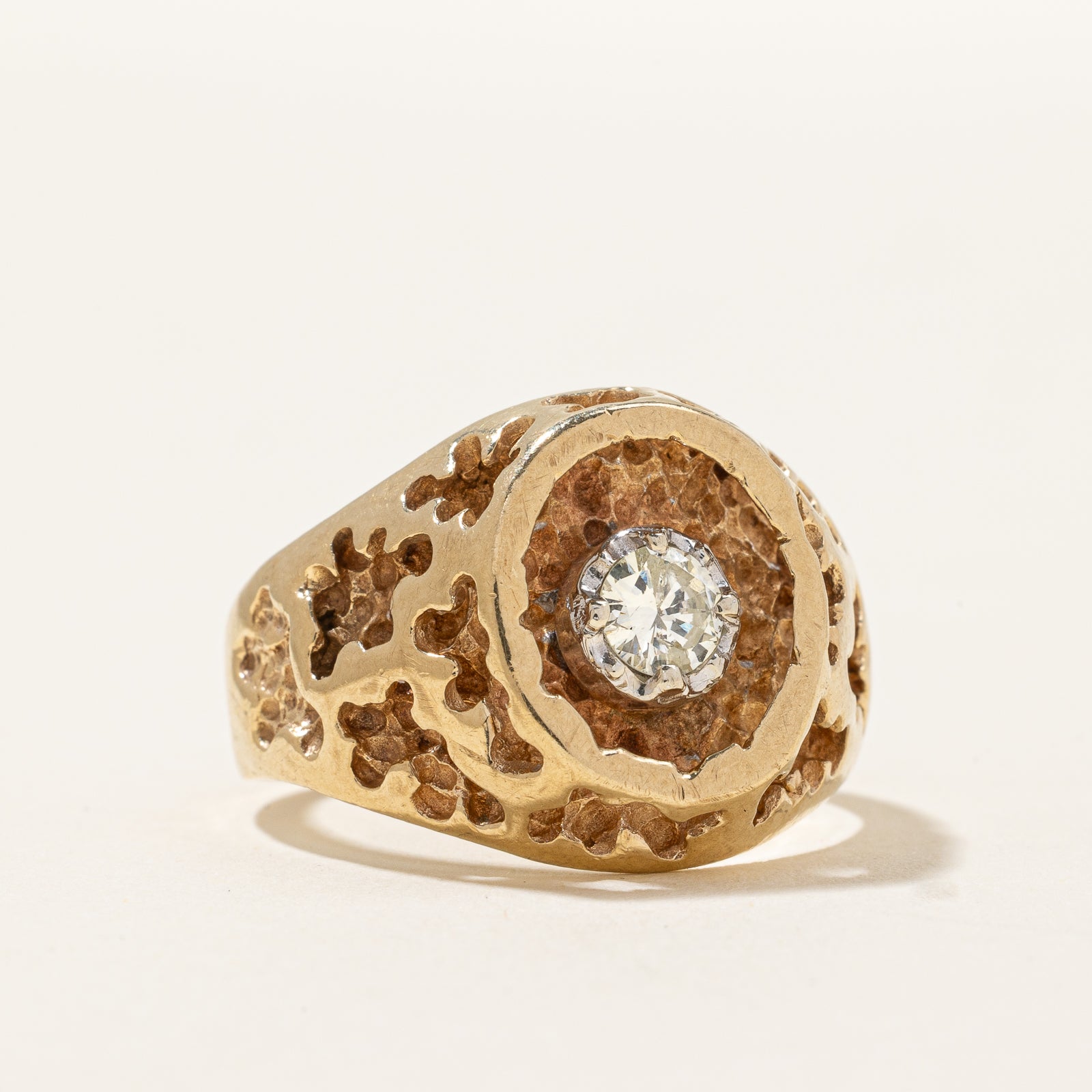 Elegant Diamond Textured Cocktail Ring - 0.26ctw Sparkling Gemstone Jewelry for Women - Size 9.25 - Perfect for Evening Parties, Weddings & Special Occasions