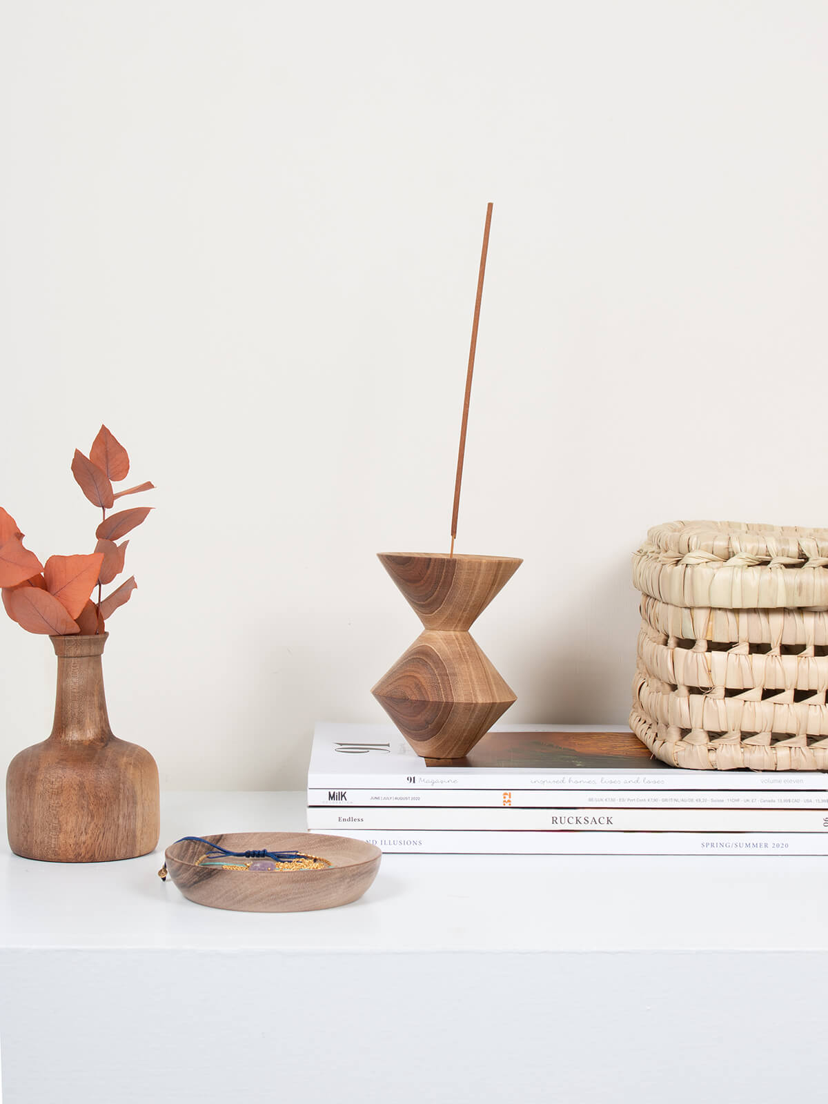 Handmade Walnut Wood Incense Holder - Modern Cubist Design for Aromatherapy & Meditation | Home Decor & Yoga Studio Essential