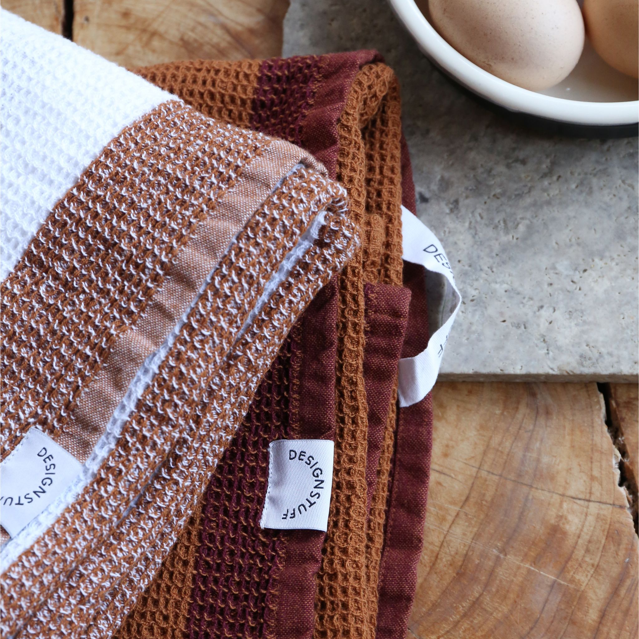 DESIGNSTUFF Waffle Tea Towel Set of 2 - Absorbent & Quick-Drying Kitchen Towels in Cinnamon & White - Perfect for Dish Drying, Hand Wiping & Home Decor