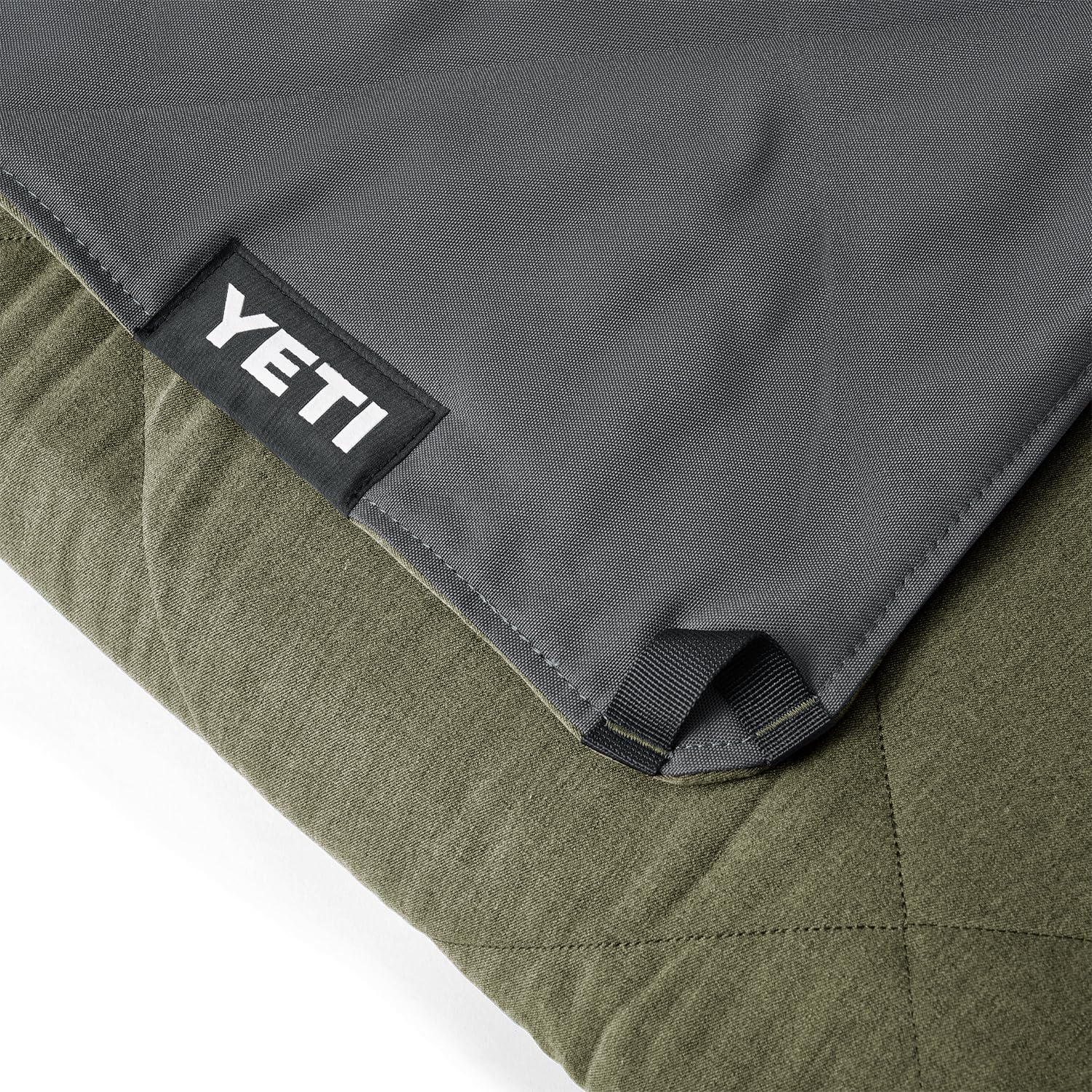 YETI Lowlands Blanket - Water-Resistant Outdoor Picnic Camping Travel Blanket with Carry Bag - Perfect for Beach, Park, Hiking and Road Trips