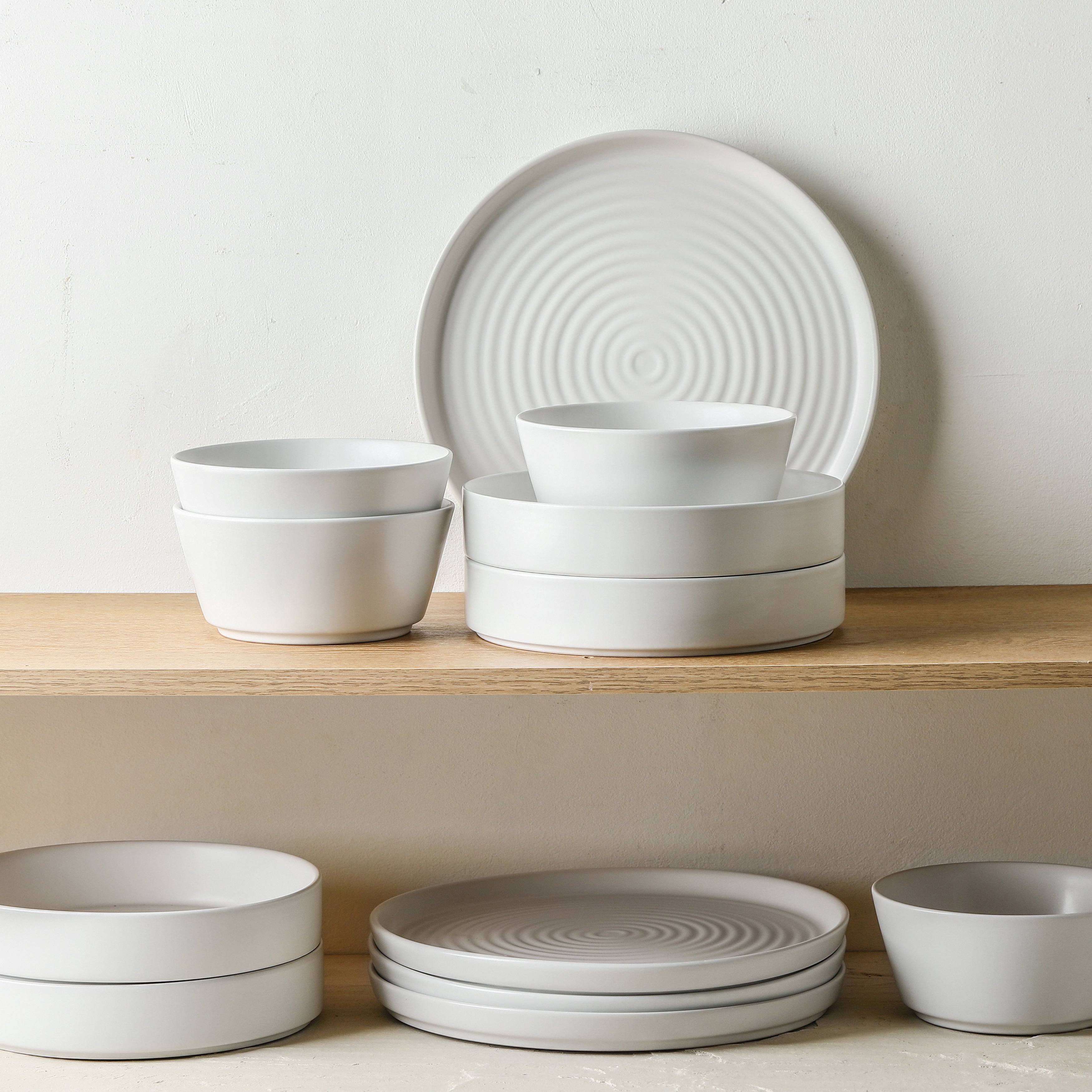 Elica Stoneware Dinnerware Set - 16-Piece White Porcelain Dinnerware Set for 4, Elegant & Durable for Everyday Use, Family Dinners & Entertaining Guests