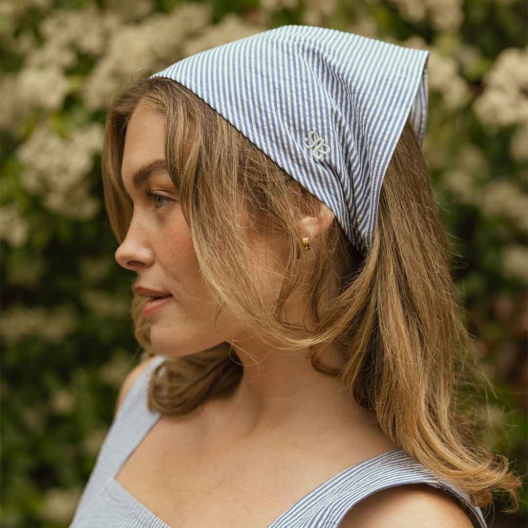 Navy Seersucker Bandana - Lightweight Cotton Scarf for Men & Women - Perfect for Outdoor Activities, Sports, and Fashion Accessories