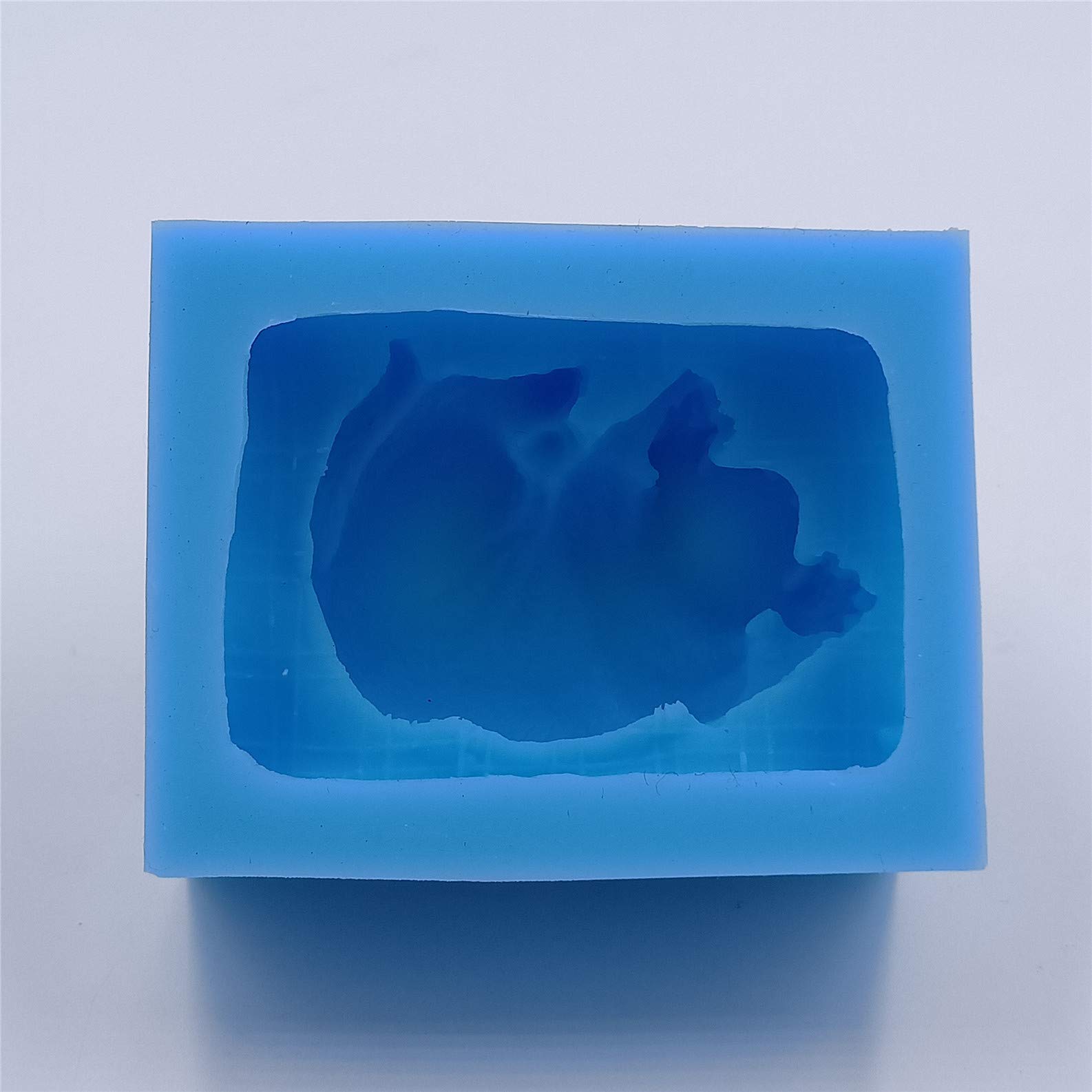 3D Dog Silicone Soap Mold for DIY Soap Making, Chocolate Cake & Scented Wax Crafts - Perfect for Homemade Gifts, Bath Decorations and Party Favors