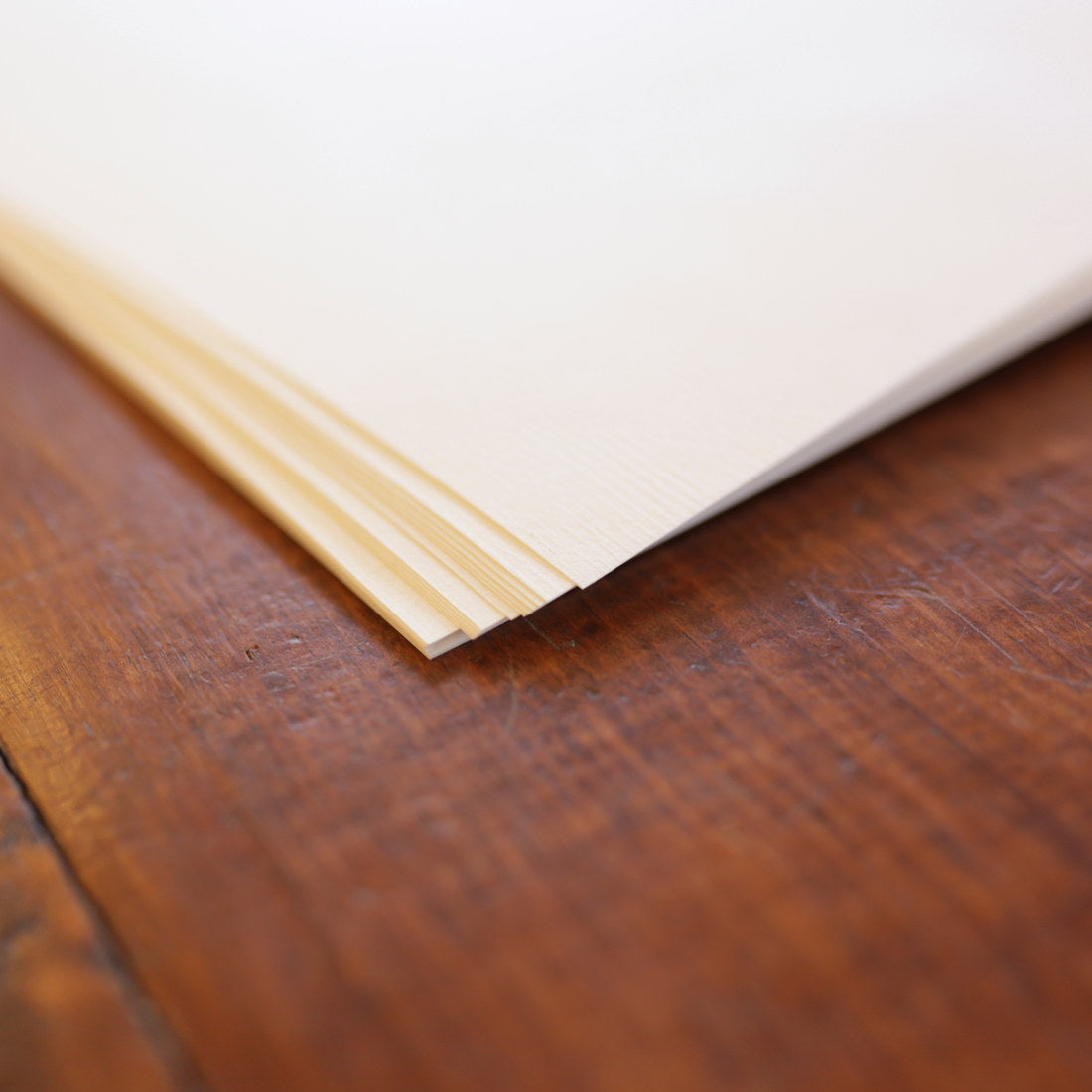 Premium Laid Writing Paper for Elegant Letters & Calligraphy – Perfect for Wedding Invitations, Thank You Notes & Formal Correspondence