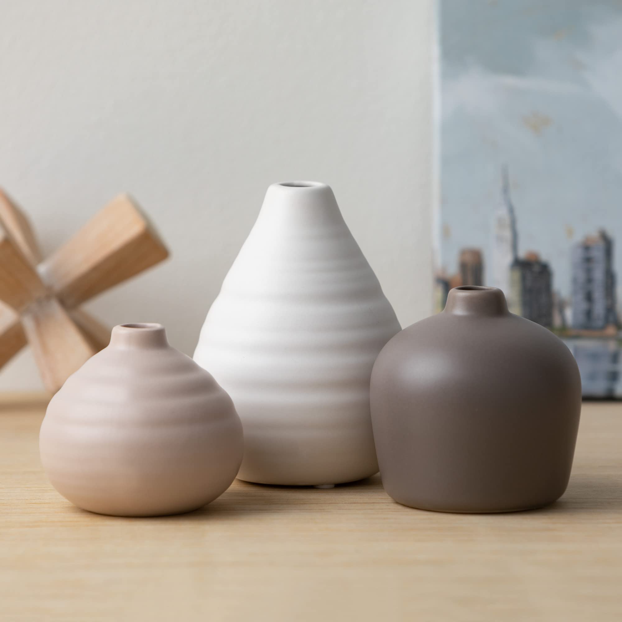 Modern Ceramic Bud Vase Set of 3 - Elegant Centerpiece for Table, Shelf, Coffee Table & Mantle Decor | Perfect for Weddings, Home Decor & Floral Arrangements