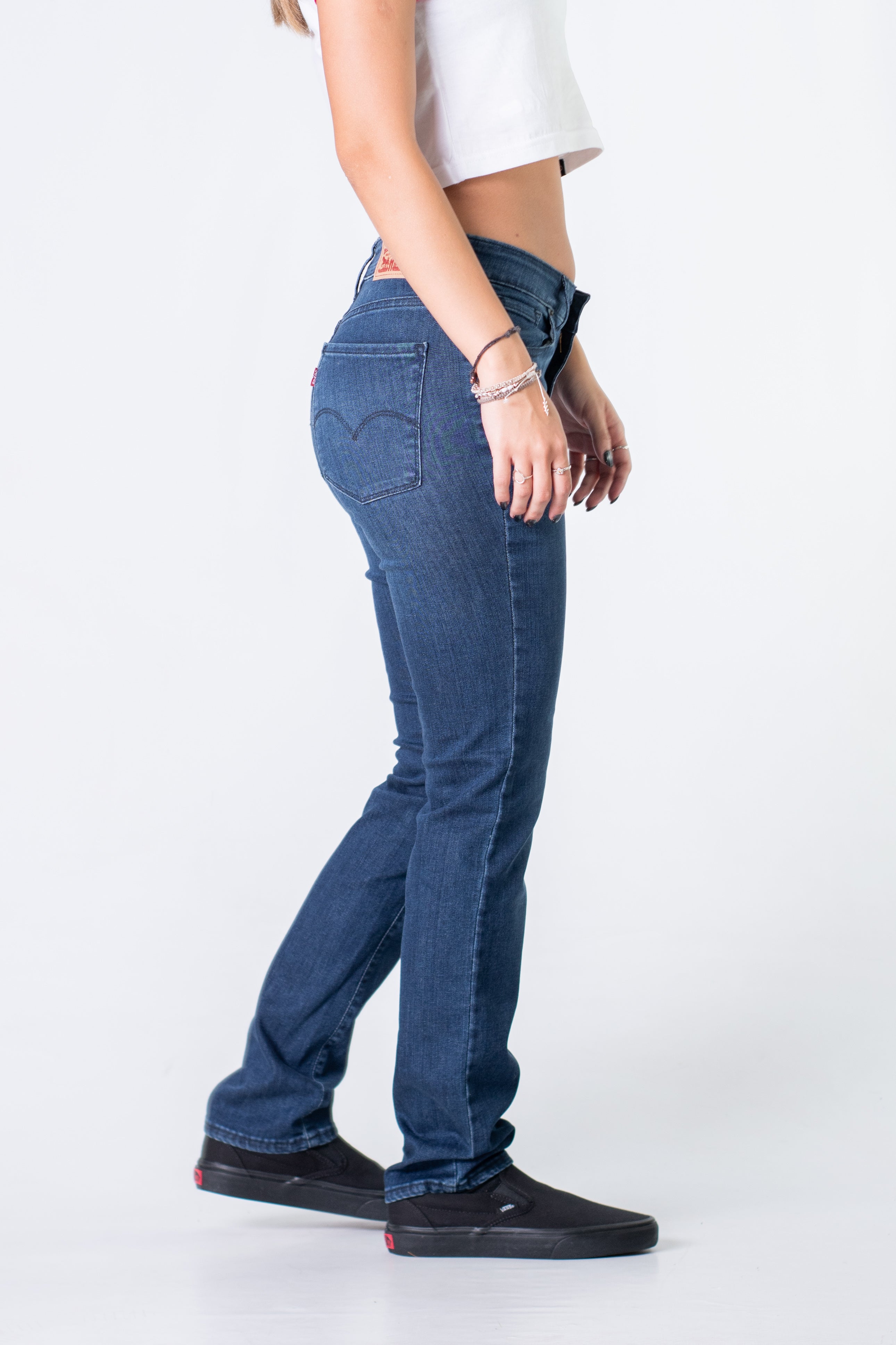 Levi's 724 High Rise Straight Leg Jeans for Women - Classic Denim Pants for Casual Wear, Office & Everyday Outfits