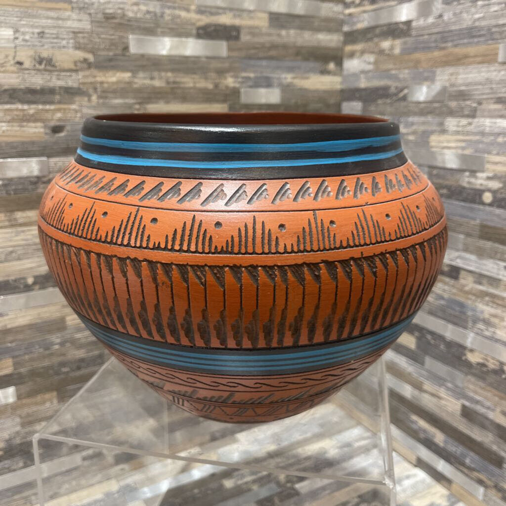 Authentic Ernest Wachtman Jr Navajo Gallup NM Art Pottery Vase - Handcrafted Ceramic Home Decor (8