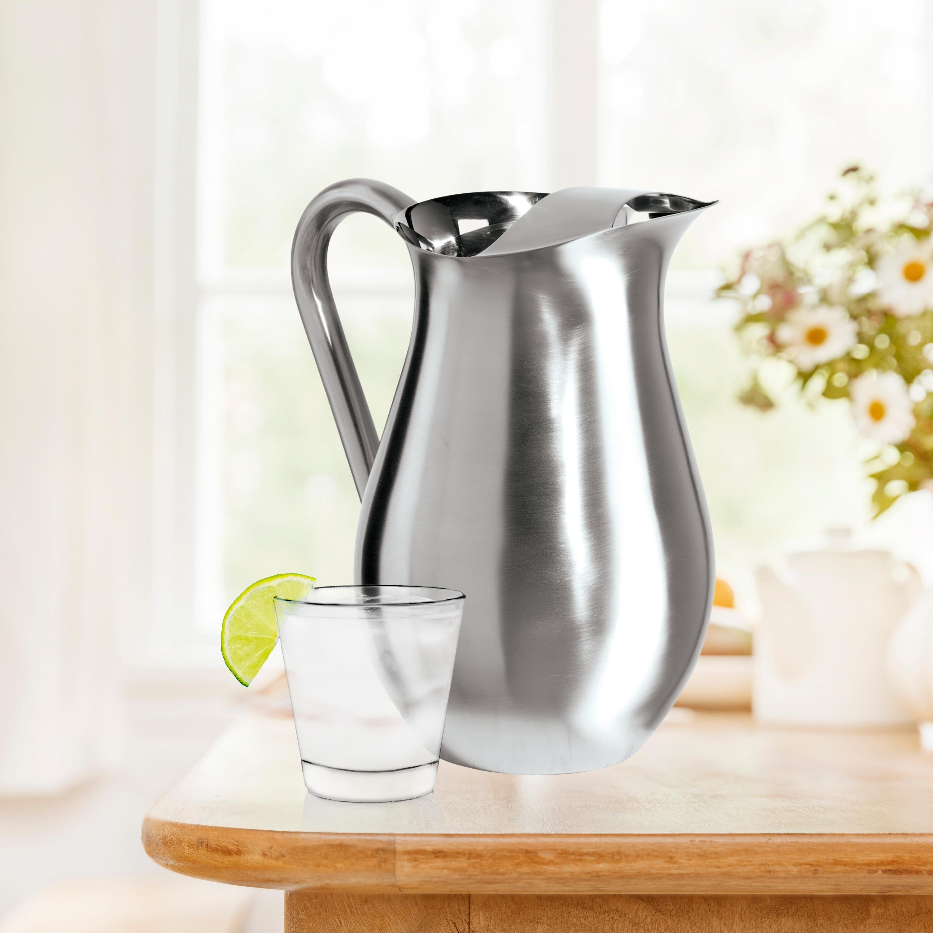 OGGI 2L Stainless Steel Pitcher - Premium Ice Water Jug for Iced Tea, Lemonade & Cold Brew - Perfect for Parties, BBQs & Outdoor Entertaining