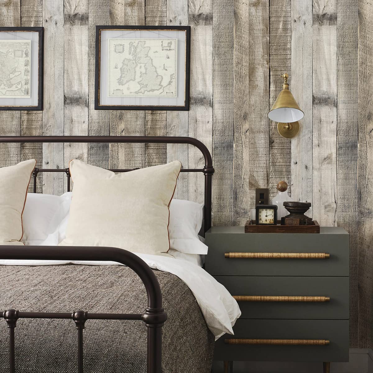 Livebor Light Gray Wood Contact Paper Peel and Stick Wallpaper - 17.7”x 236.2” Self-Adhesive Wood Plank Wallpaper for Kitchen Backsplash, Bathroom, Furniture, Shelves & DIY Home Decor