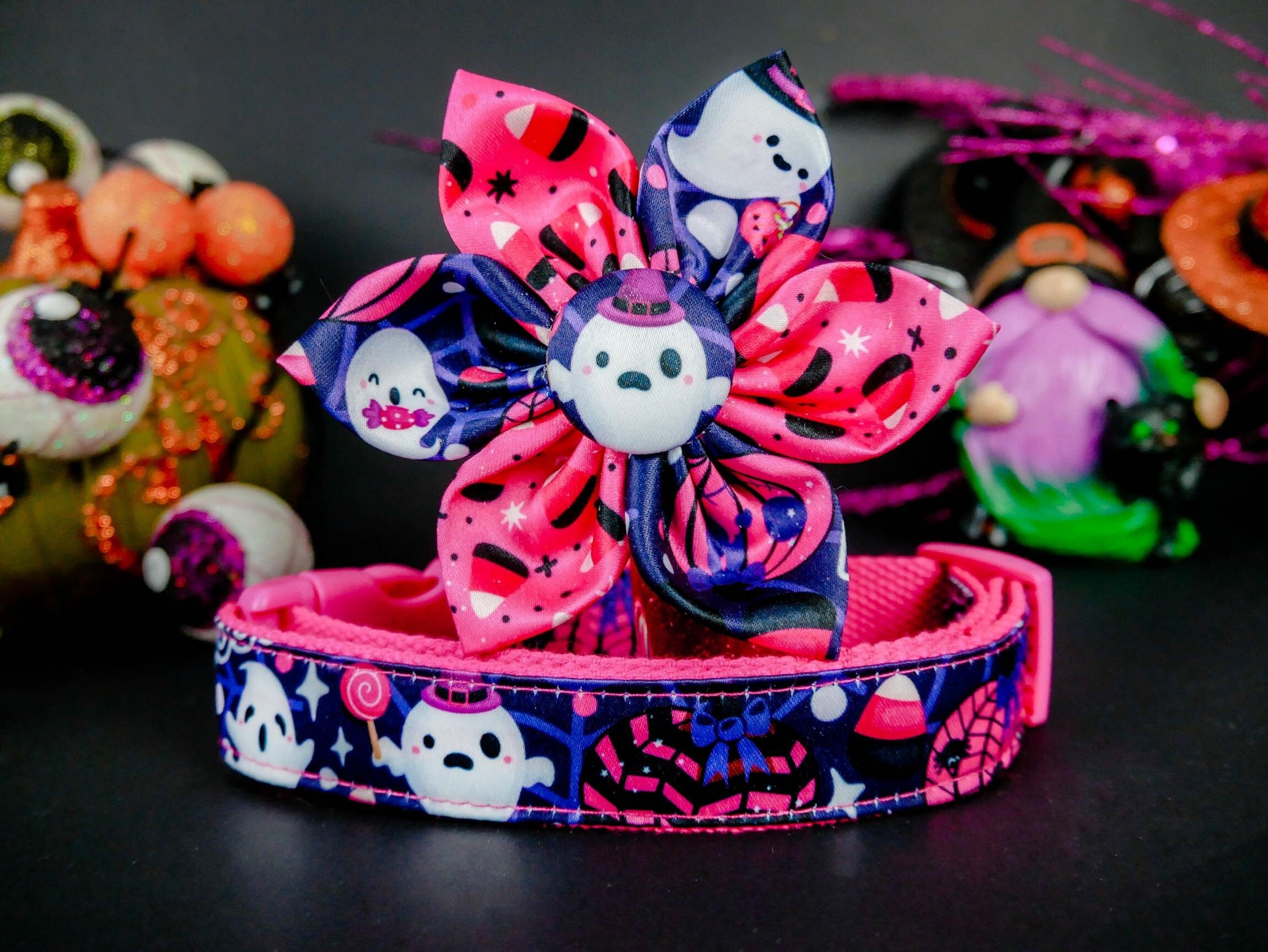 Halloween Dog Collar with Flower - Spooky Ghost & Haunted House Design - Perfect for Pet Costume Parties & Trick or Treating