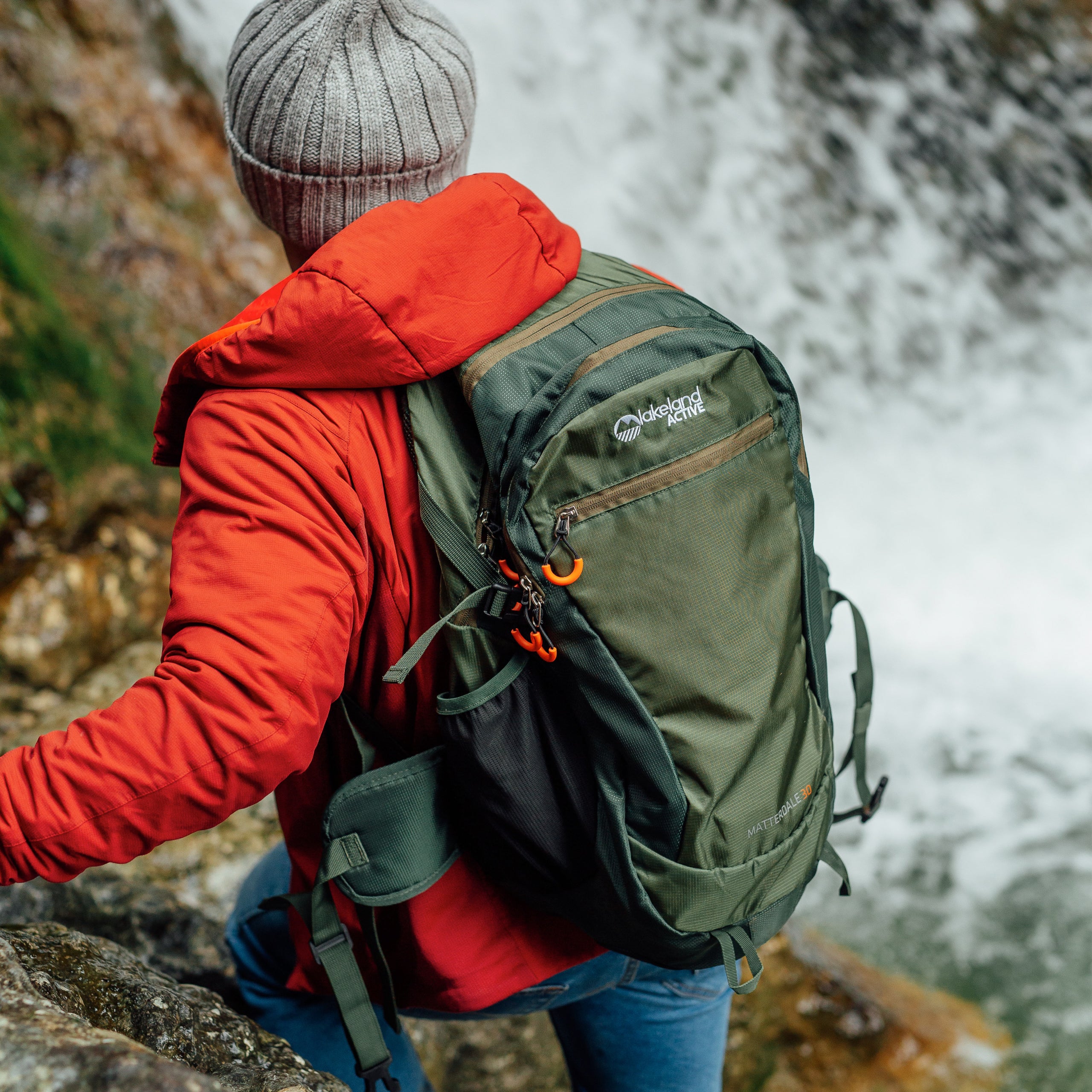 Lightweight 30L Hiking Backpack - Waterproof Daypack for Outdoor Camping, Travel & School - Durable Matterdale Backpack for Men & Women