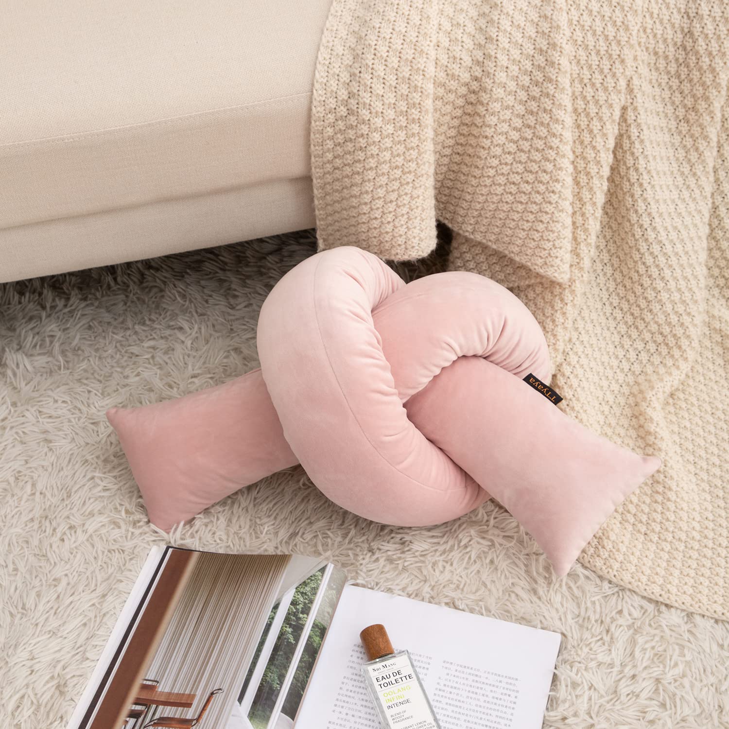 Teieas Knot Decorative Throw Pillow - Soft Plush Cushion for Kids, Couch, Bed & Sofa - Perfect for Home Decor, Nursery, and Playroom (Rome Inspired Design)