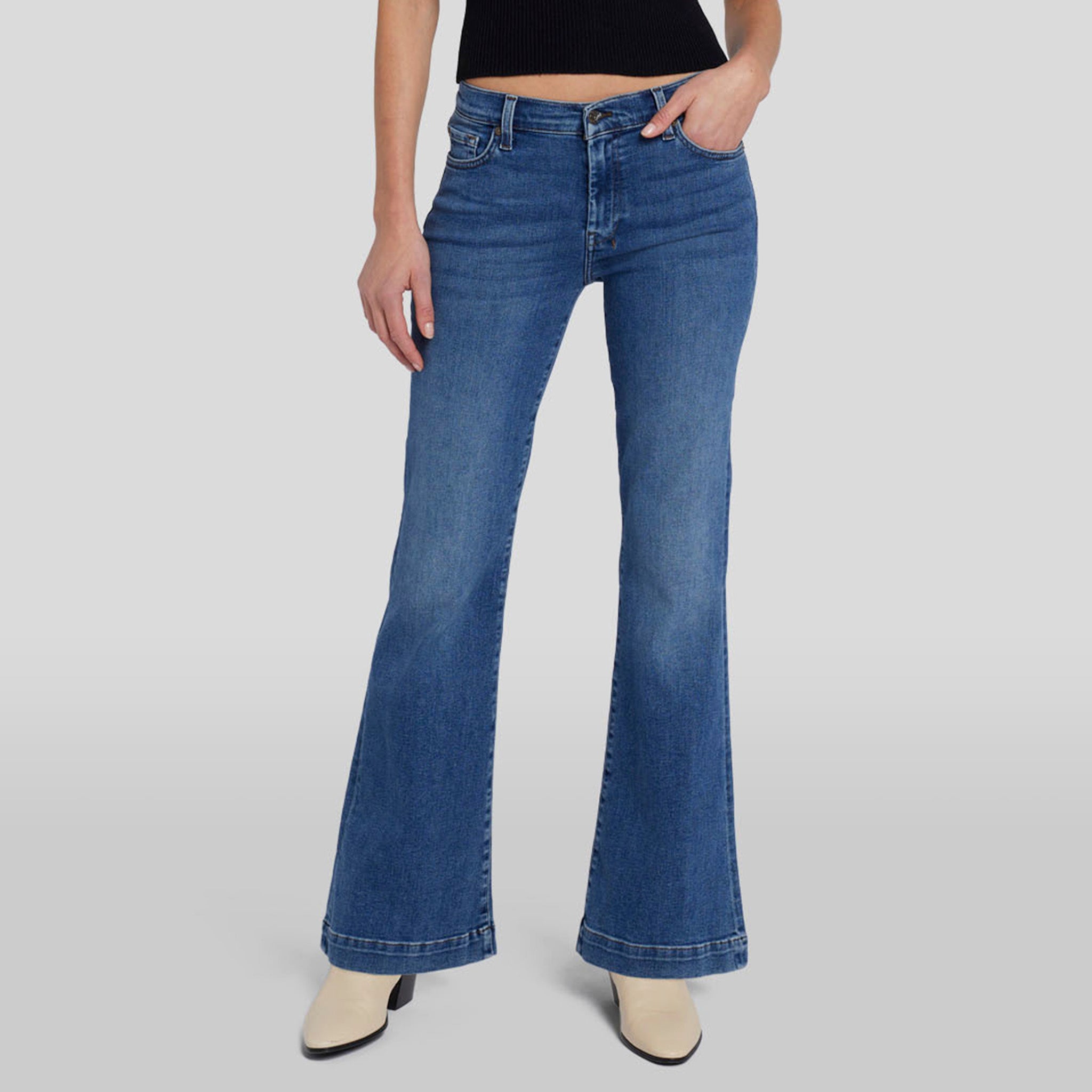 7 For All Mankind Women's Clara Dojo Trouser - Premium Stretch Skinny Jeans for Women | Comfortable & Stylish High-Waisted Pants | Perfect for Work, Casual Outings & Night Events