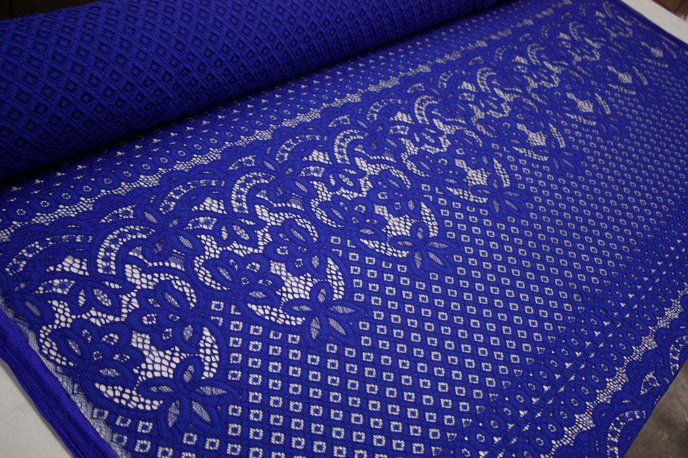 Billi's Royal Panel Lace - Elegant Lace Fabric for Wedding Dresses, Home Decor & DIY Crafts | Perfect for Bridal Gowns, Curtains & Fashion Accessories