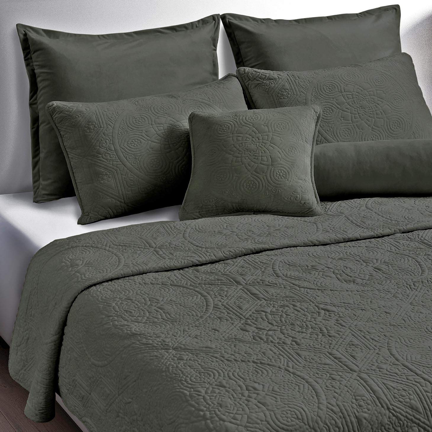 Luxury Velvet Quilt Set 7-Piece King Size - Premium Heavyweight Velvet Bedding with Cotton Backing & Batting - Dark Gray Comforter Set for Master Bedroom Elegance