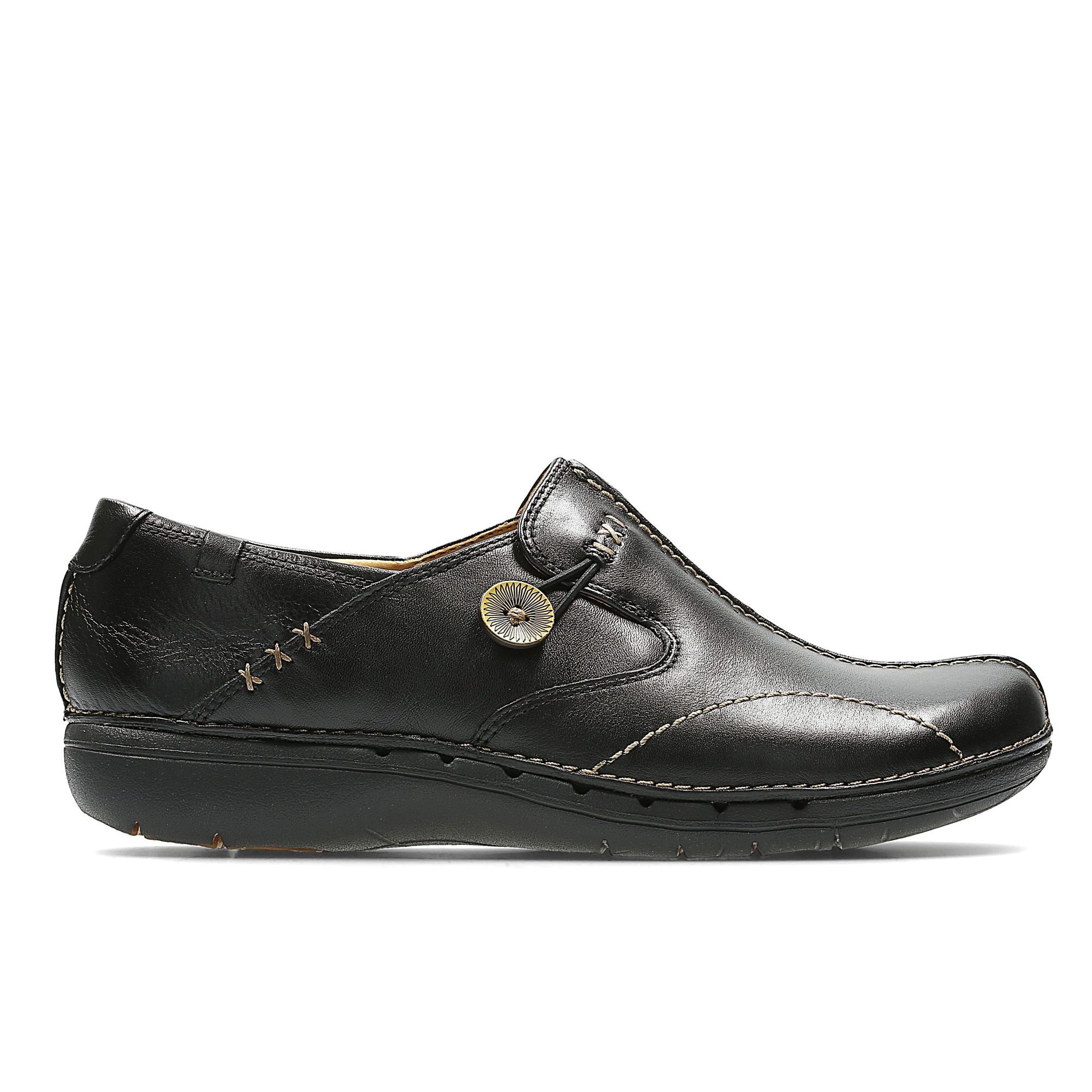 Clarks Women's Black Leather Moccasin Shoes Size 6.5 - Comfortable Slip-On Loafers for Casual Wear & Office Outfits