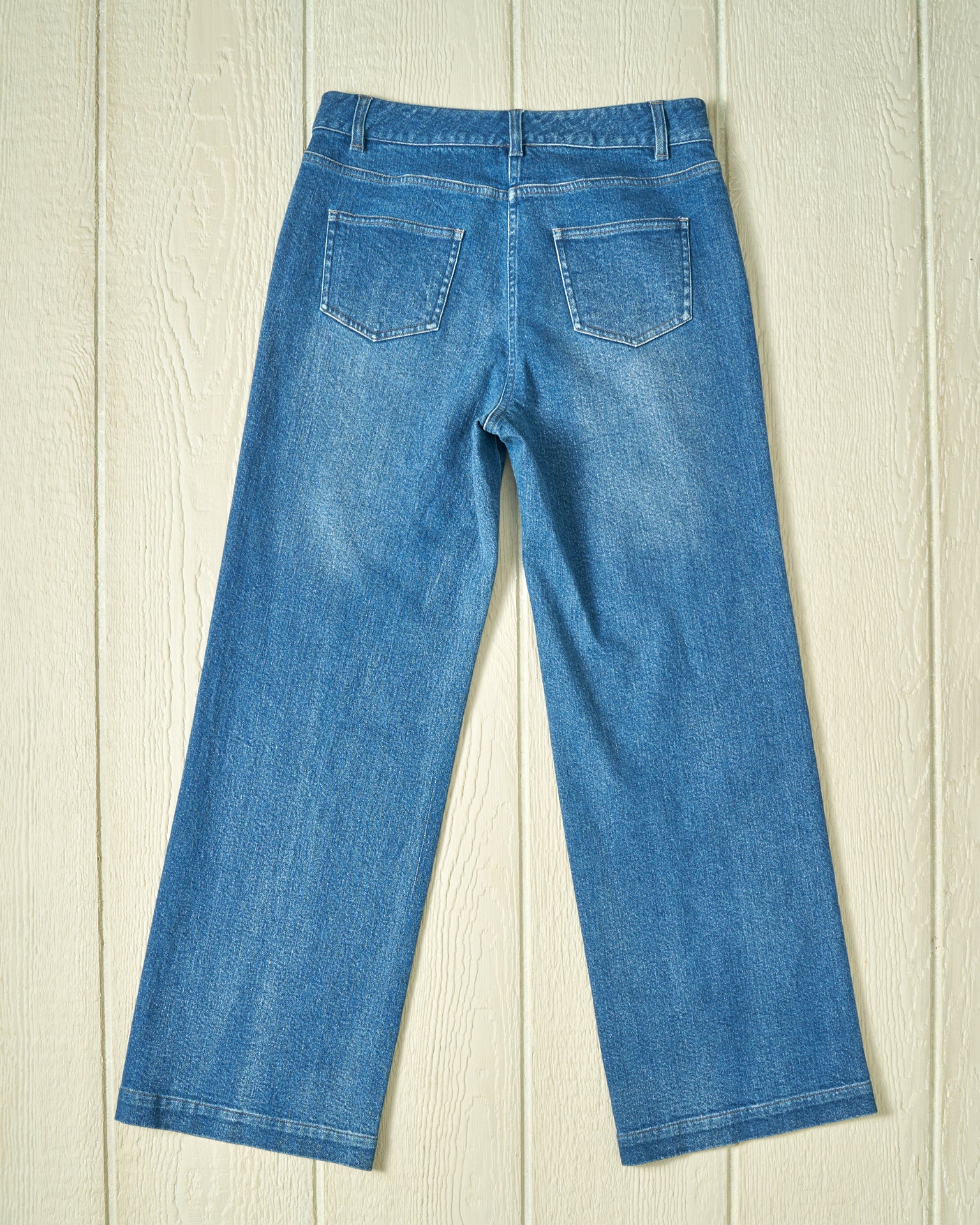 Best Women's Five Pocket Mid Wash Denim Jeans - Comfortable & Stylish for Casual Wear, Work & Everyday Outfits