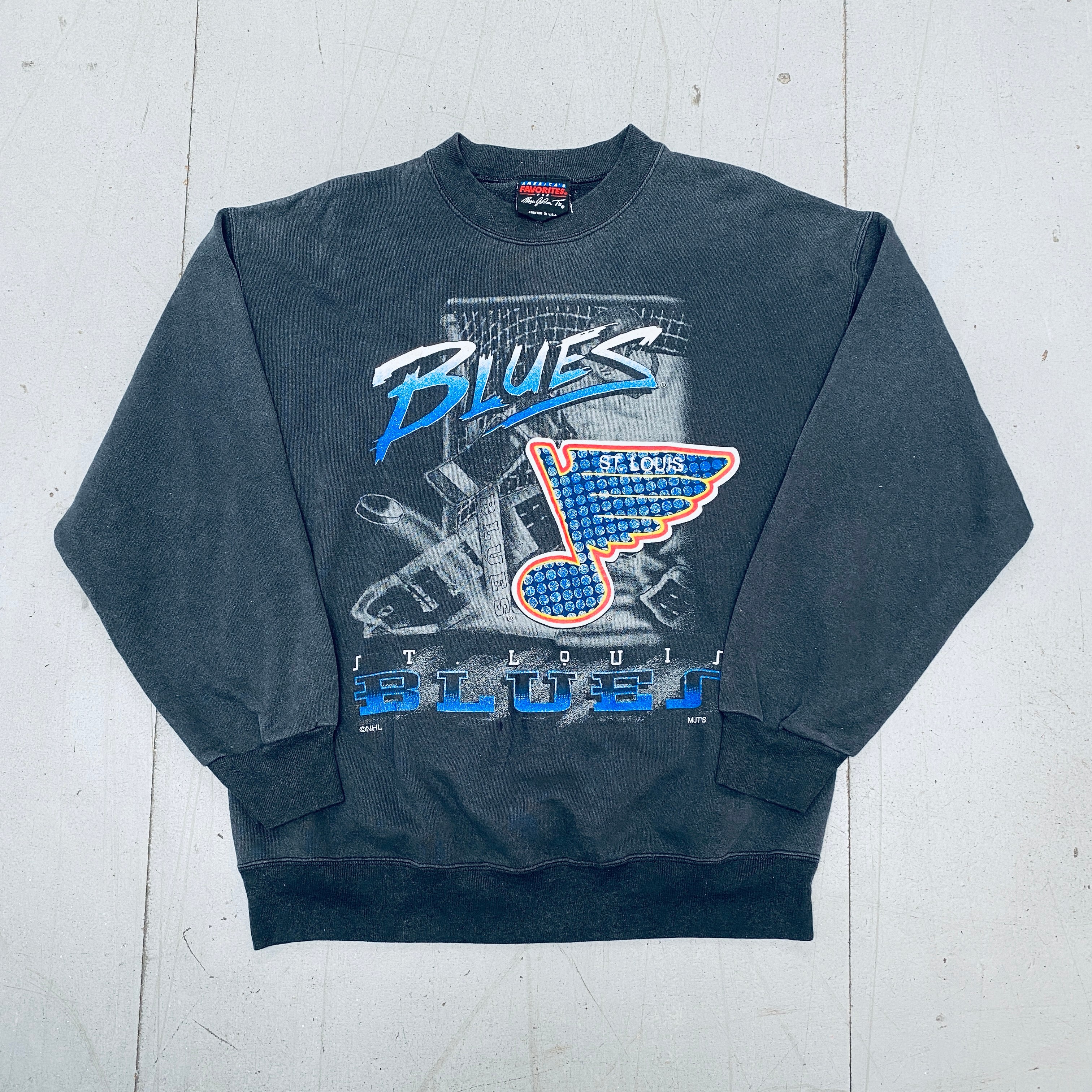 Vintage 1990s St. Louis Blues Magic Johnson Graphic Spellout Sweatshirt (Medium) - Retro NBA Basketball Fan Apparel for Men