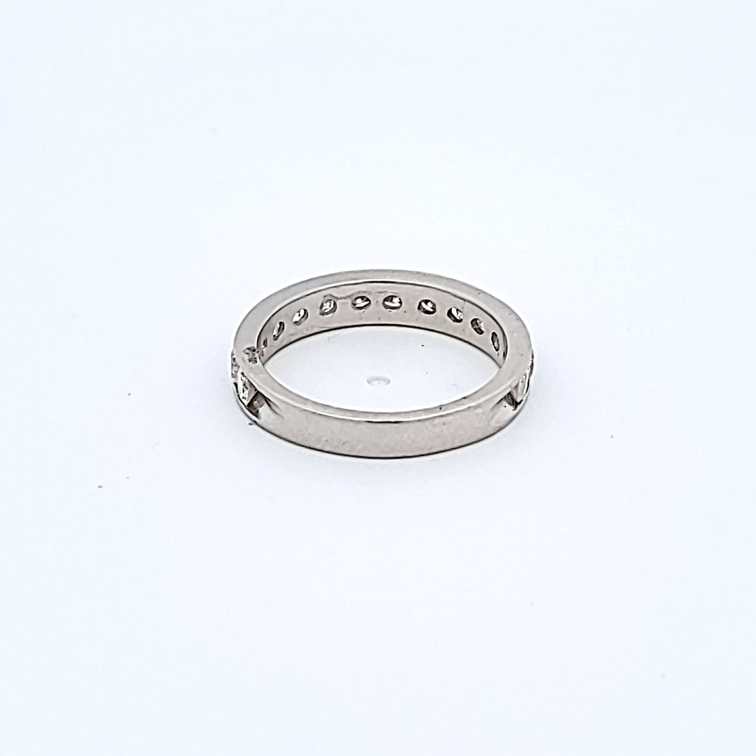0.80 Carat Round Brilliant F VS1 Diamond Platinum Wedding Engagement Ring for Women - Perfect for Proposals, Anniversaries & Special Occasions