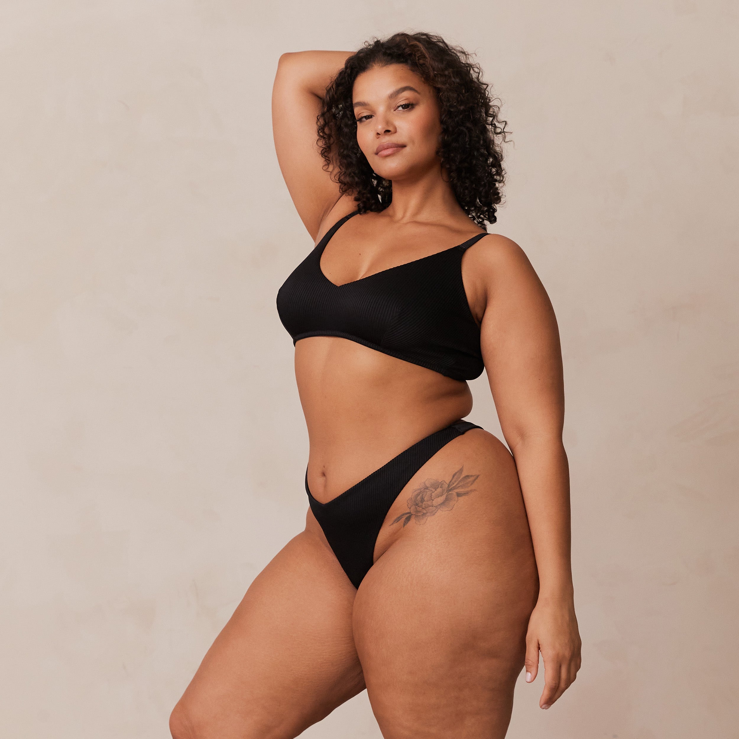 Seamless Ribbed Triangle Bralette - Black Lace Underwire Bra for Women | Comfortable & Sexy for Everyday Wear, Yoga, and Lounge