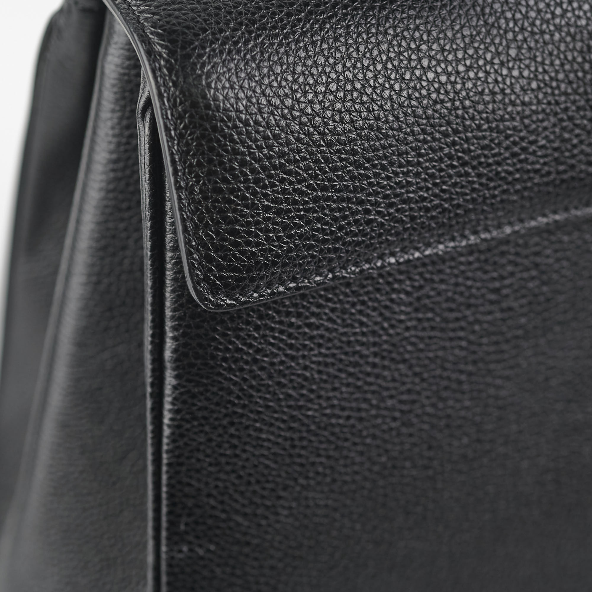 Celine 16 Classique Handbag in Black Grained Calfskin Leather - Luxury Shoulder Bag for Women, Perfect for Work, Travel & Evening Events