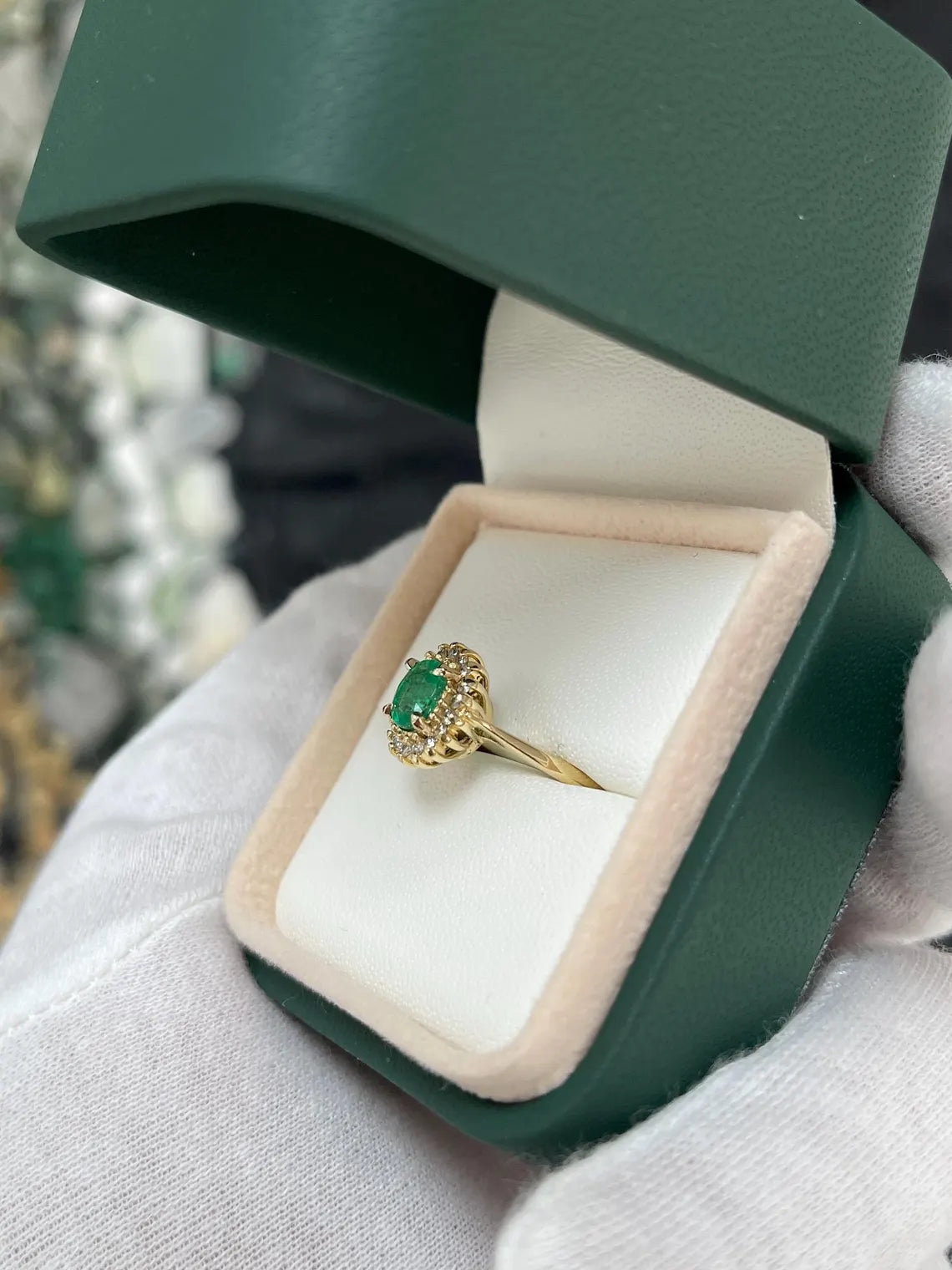1.05 Carat Vivid Green Oval Emerald Halo Diamond Engagement Ring for Women - Elegant Wedding, Proposal & Anniversary Jewelry Gift
