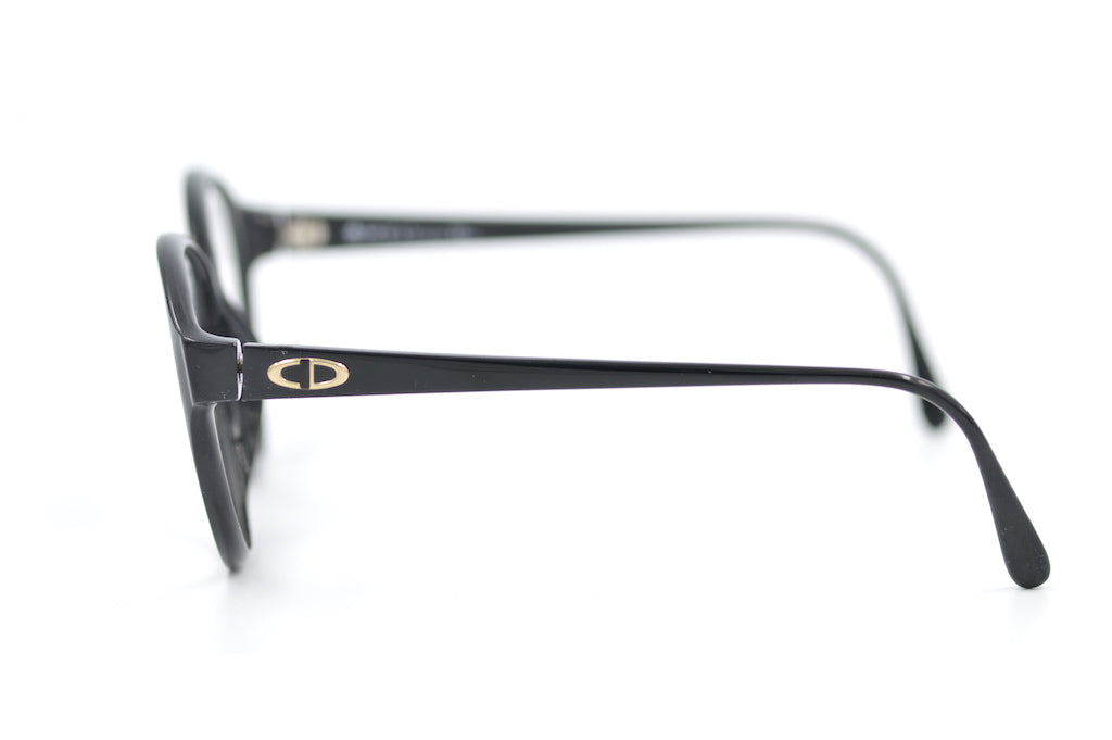 Christian Dior 2519 90 Sunglasses - Luxury Designer Shades for Women & Men | UV Protection, Fashionable & Comfortable | Perfect for Outdoor Activities, Beach, Driving & Everyday Wear