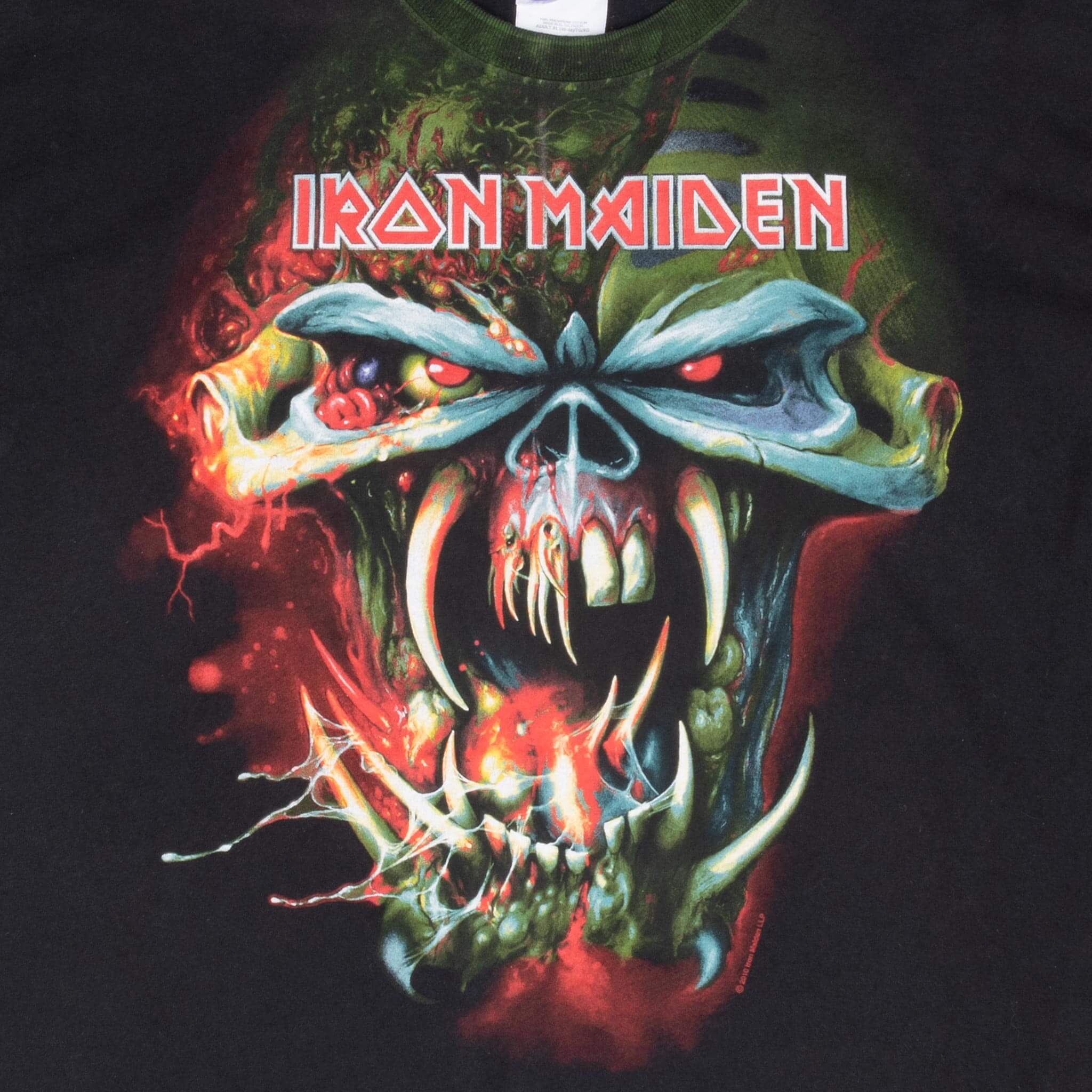 Vintage Iron Maiden The Final Frontier Tour 2010 Graphic T-Shirt XL - Classic Rock Band Tee for Concerts & Casual Wear