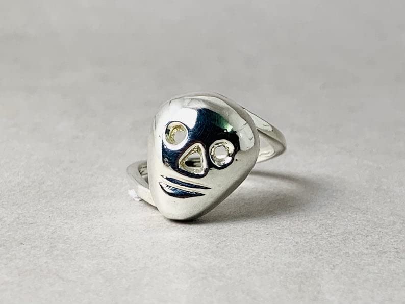 Gothic Skull Ring for Women - 925 Sterling Silver Handmade Jewelry - Unique Gothic Style Accessory for Halloween, Punk Fashion & Gift Giving