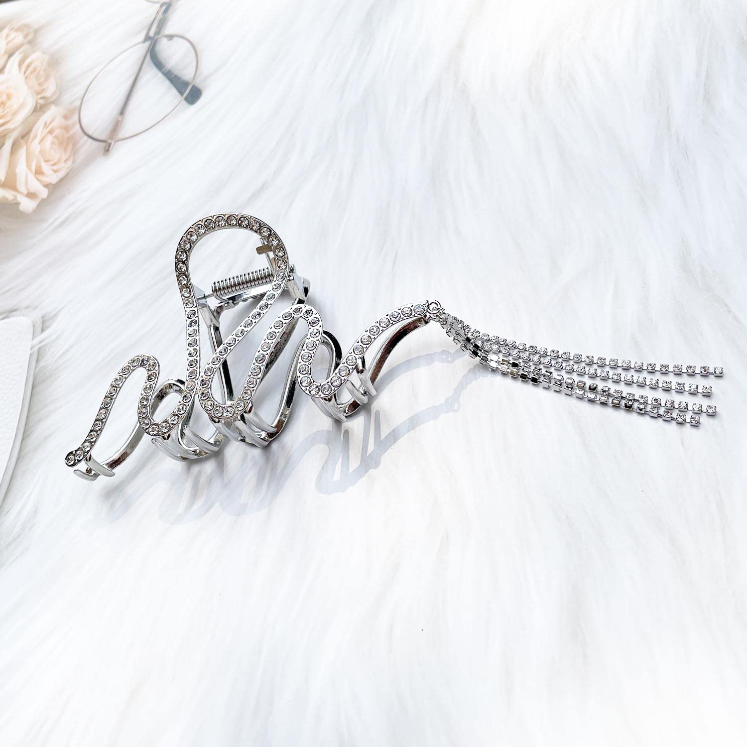 Clataly Snake-Shaped Tassel Hair Clip - Large Shark Bite Hair Claw for Women & Girls - Silver Animal Hair Accessories for Parties, Weddings & Everyday Styling