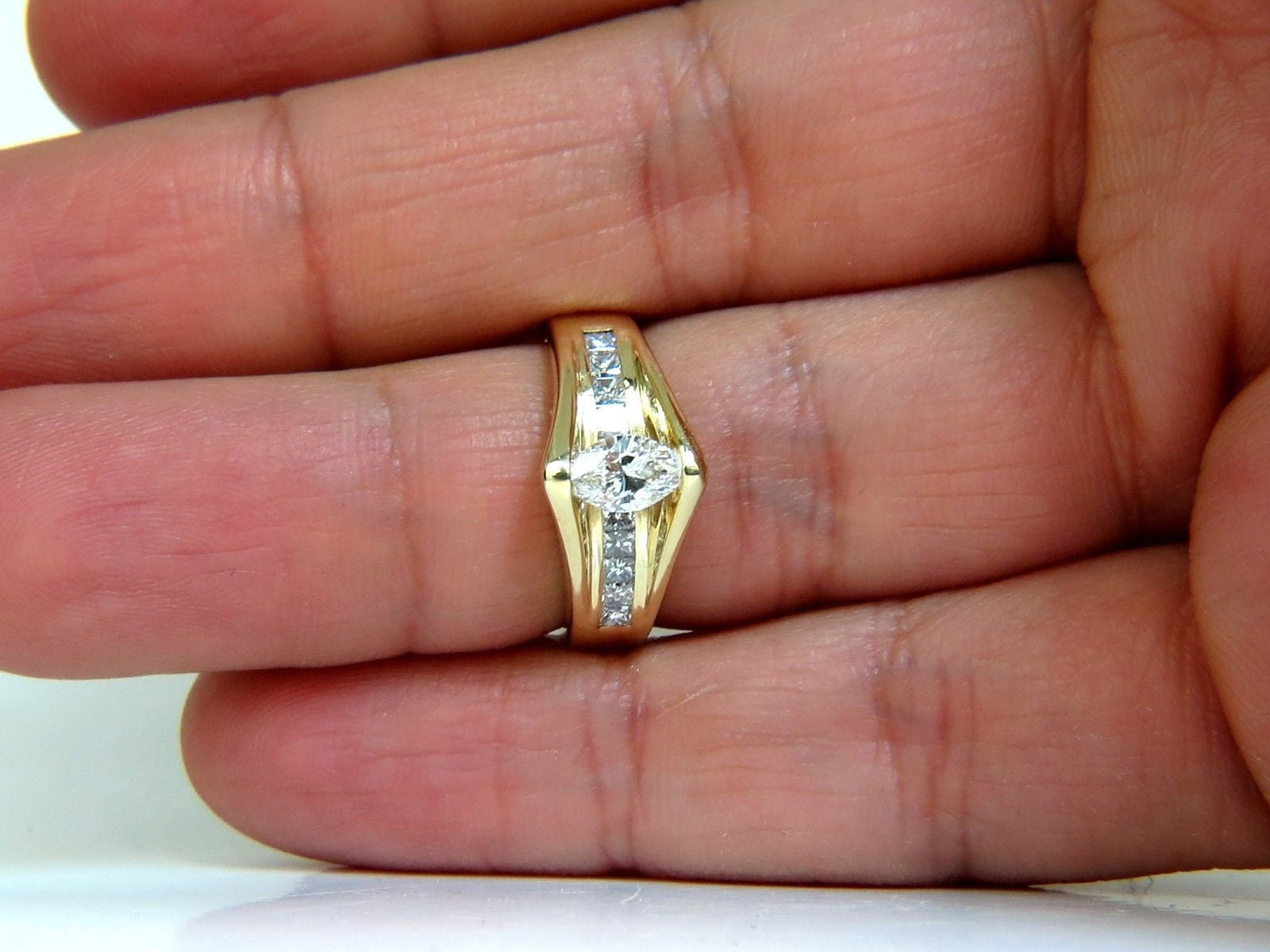 1.12CT 18K Gold Diamond Tension Ring - Handmade Modern Deco Style Engagement Wedding Jewelry for Women - Perfect for Proposals, Anniversaries & Special Occasions