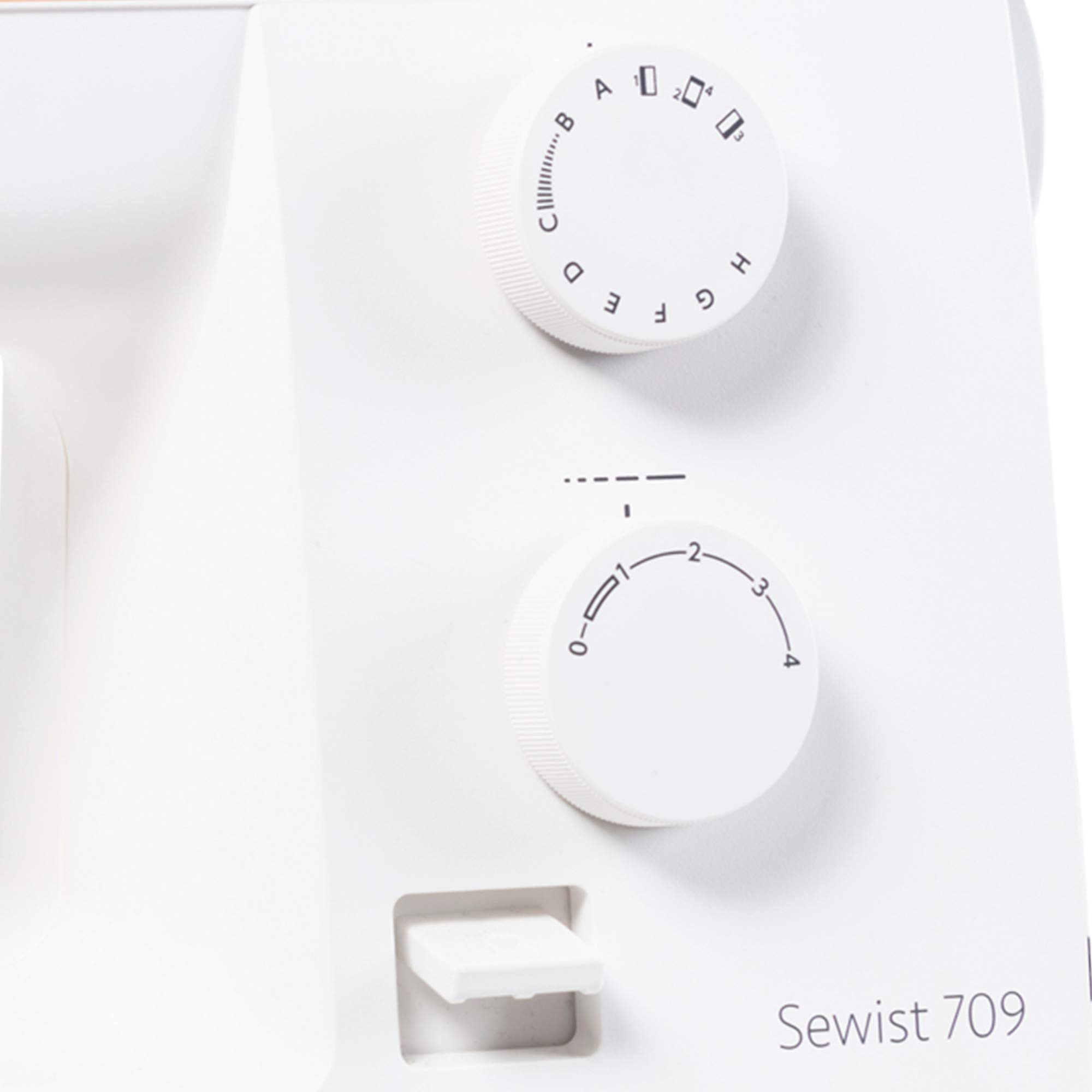 Janome Sewist 709 Sewing Machine - Compact & Lightweight (16