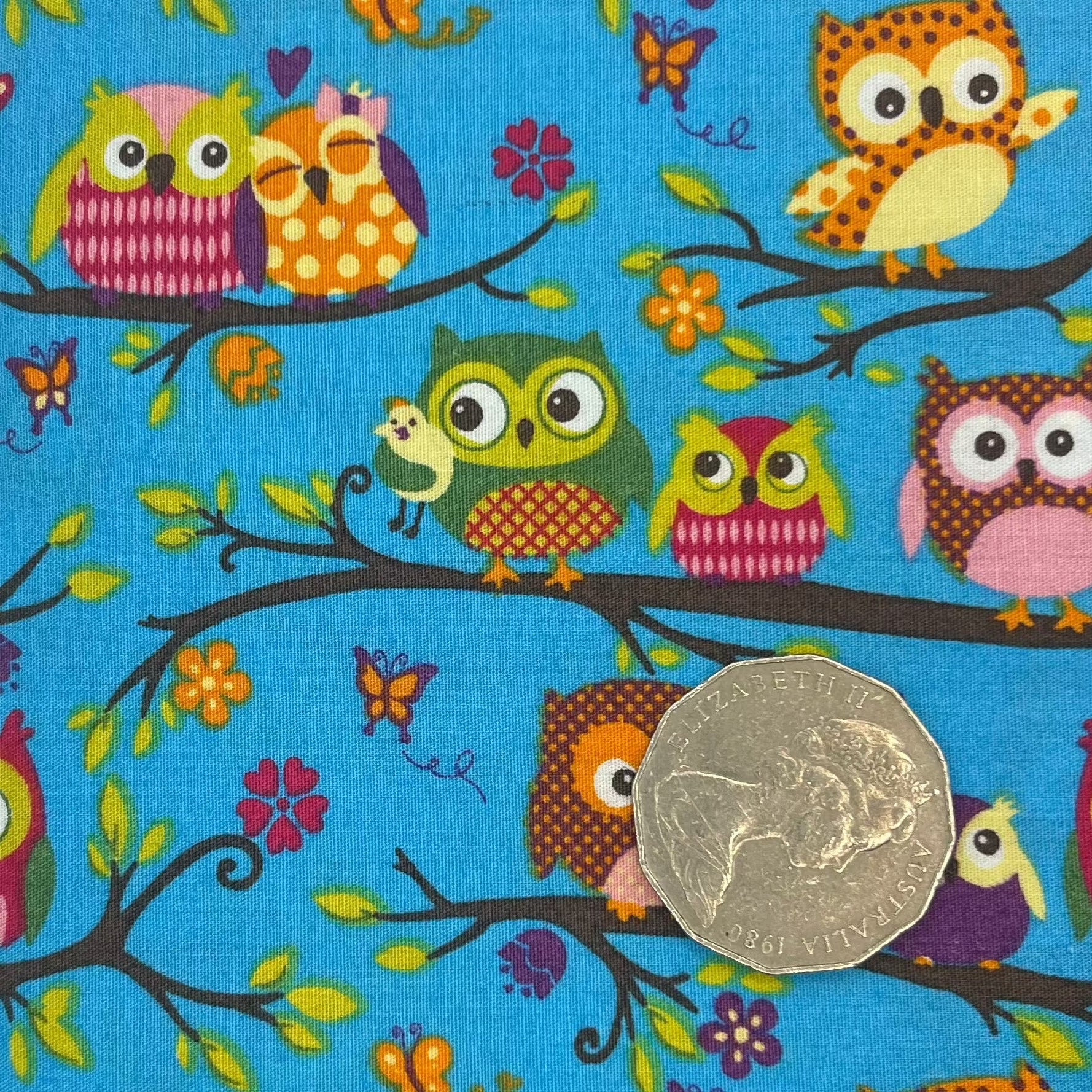 Owls on Branches Wall Art - Blue Background Nature Decor for Living Room, Bedroom & Office - Perfect for Home & Office Decor