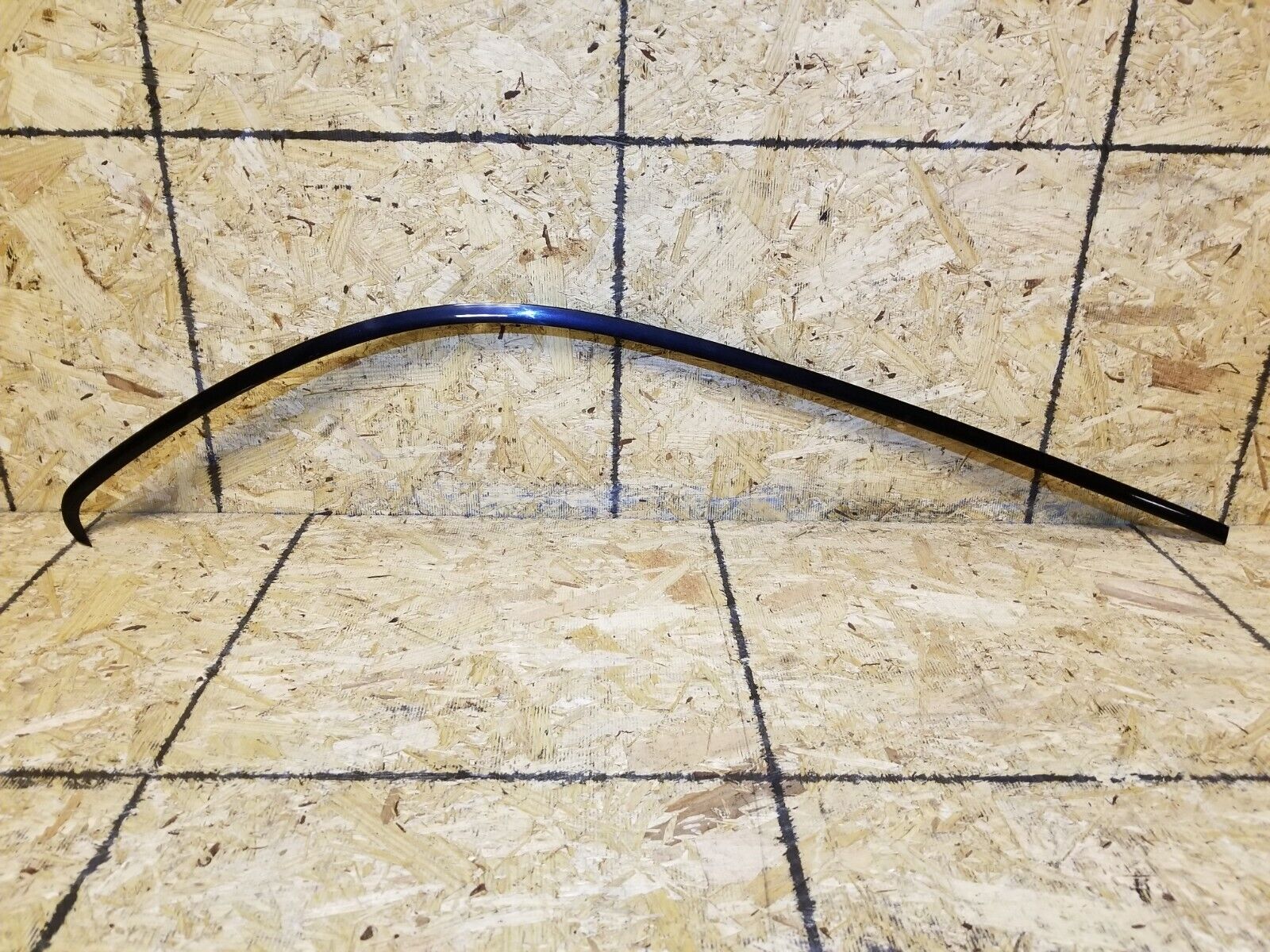 2004-2009 Jaguar XJ8 Rear Right Passenger Upper Door Window Trim Molding - OEM Replacement Part - Perfect for Window Seal Repair & Car Restoration Projects