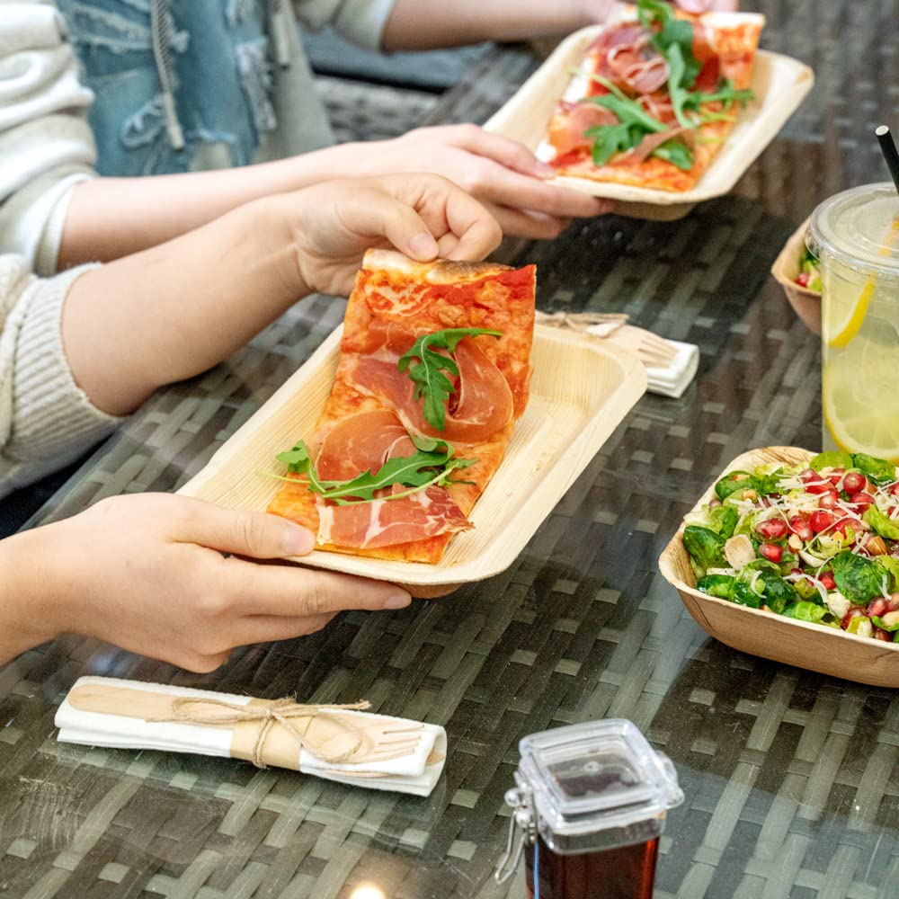 Restaurantware Indo 9.3 x 6.3 Inch Rectangle Palm Leaf Plates - 100 Pack Eco-Friendly, Microwavable & Freezable Areca Palm Leaf Dinner Plates for Hot & Cold Foods | Perfect for Parties, Picnics, Catering & Sustainable Dining