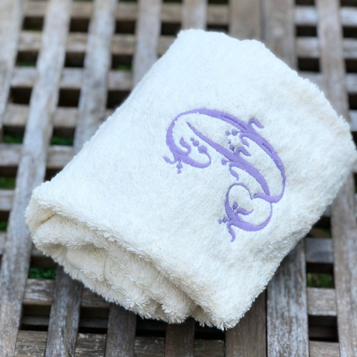Personalized Embroidered Monogram Cream Bathroom Towel Set - Soft & Absorbent for Spa, Guest Bath, and Luxury Home Decor