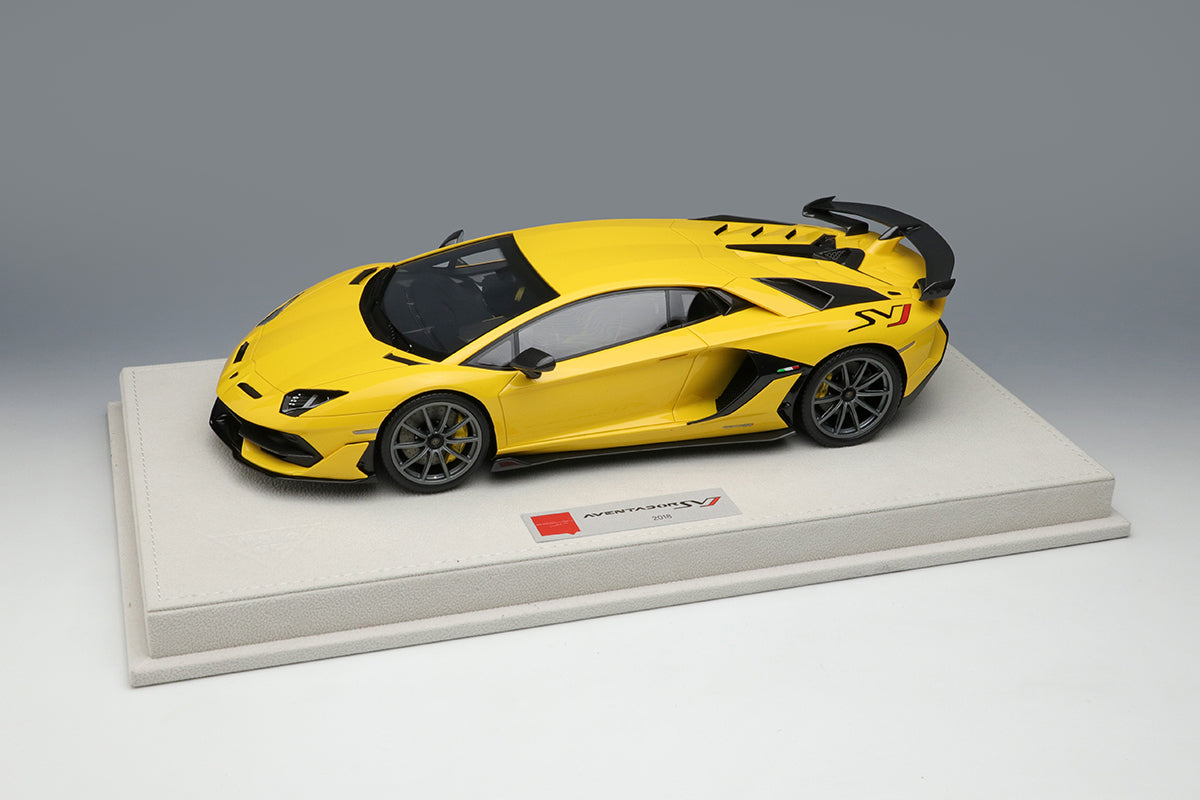 EIDOLON 1:18 Scale Lamborghini Aventador SVJ 2018 Diecast Model Car with Nireo Wheels - Collectible Sports Car Display for Home Office Decor & Car Enthusiast Gifts