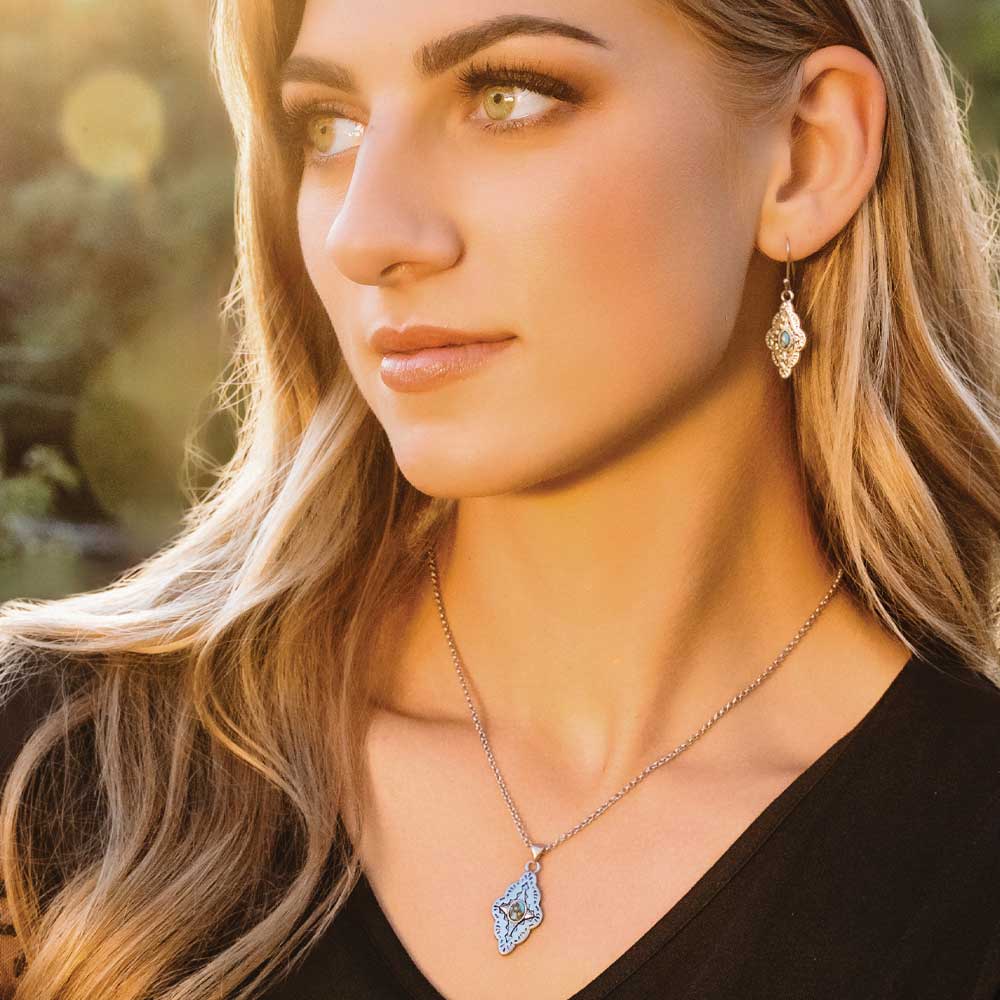 Montana Skies Turquoise Jewelry Set - Handmade Sterling Silver Necklace & Earrings - Southwest Style Accessories for Women - Perfect for Boho Fashion, Gift Giving & Special Occasions