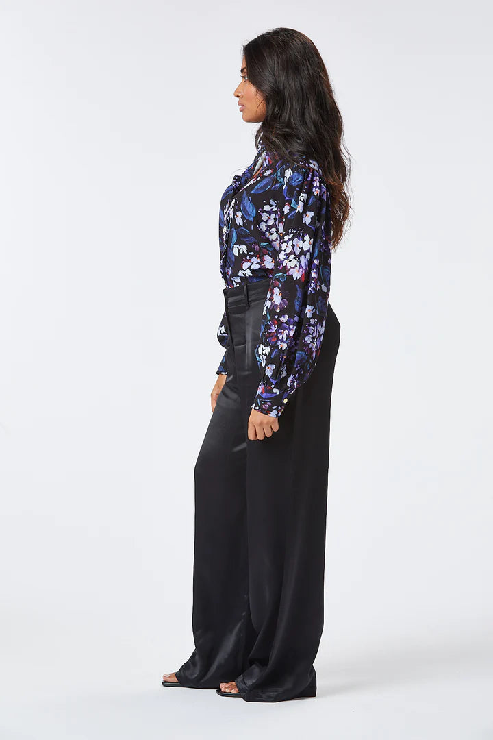 GUETTY Floral Print Shirt for Women - Purple Blouse with Floral Pattern, Casual Long Sleeve Tops - Perfect for Spring Outfits, Office Wear & Date Nights