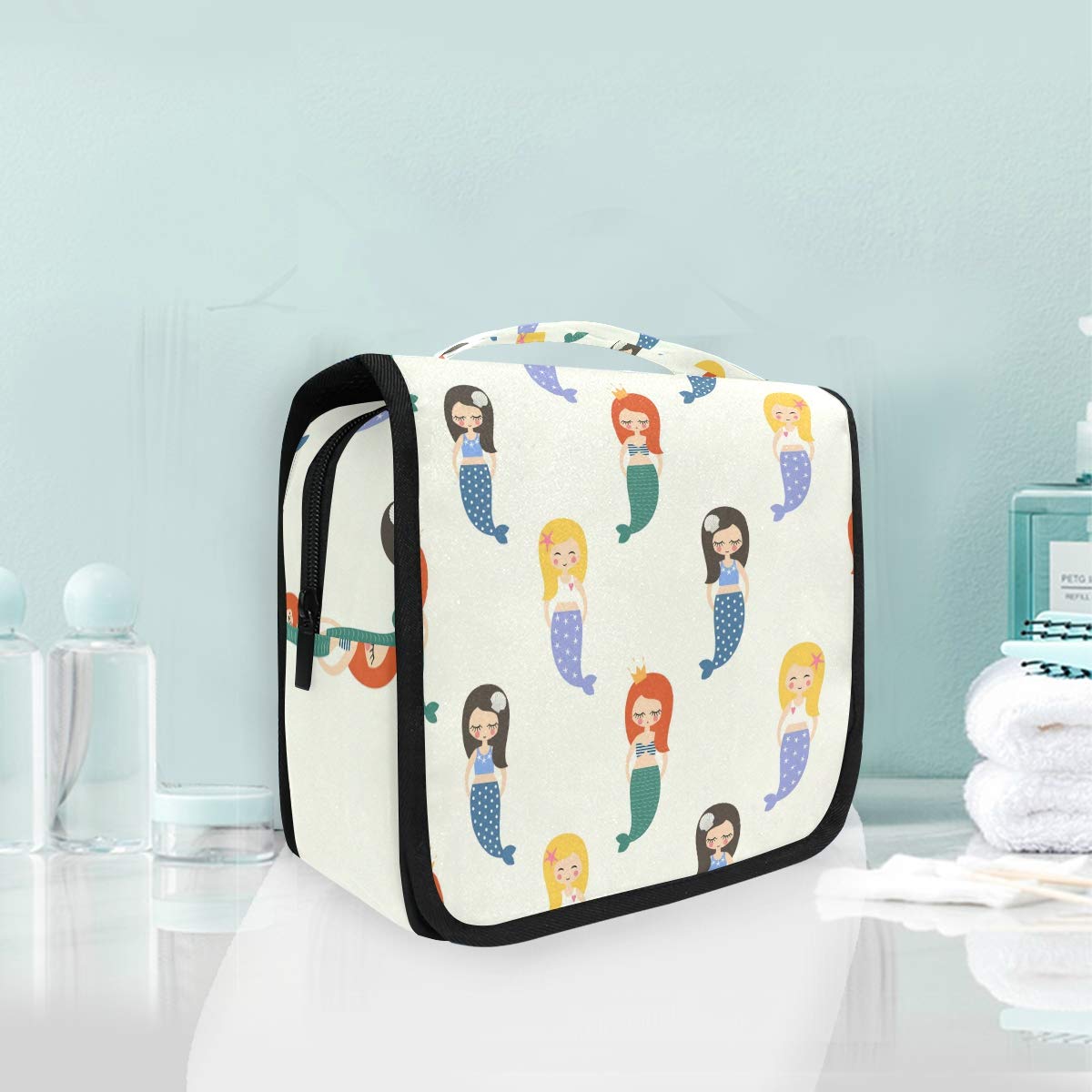 Waterproof Hanging Travel Toiletry Bag - Portable Cosmetic Organizer for Men & Women - Perfect for Camping, Gym, Business Trips & Vacation Essentials