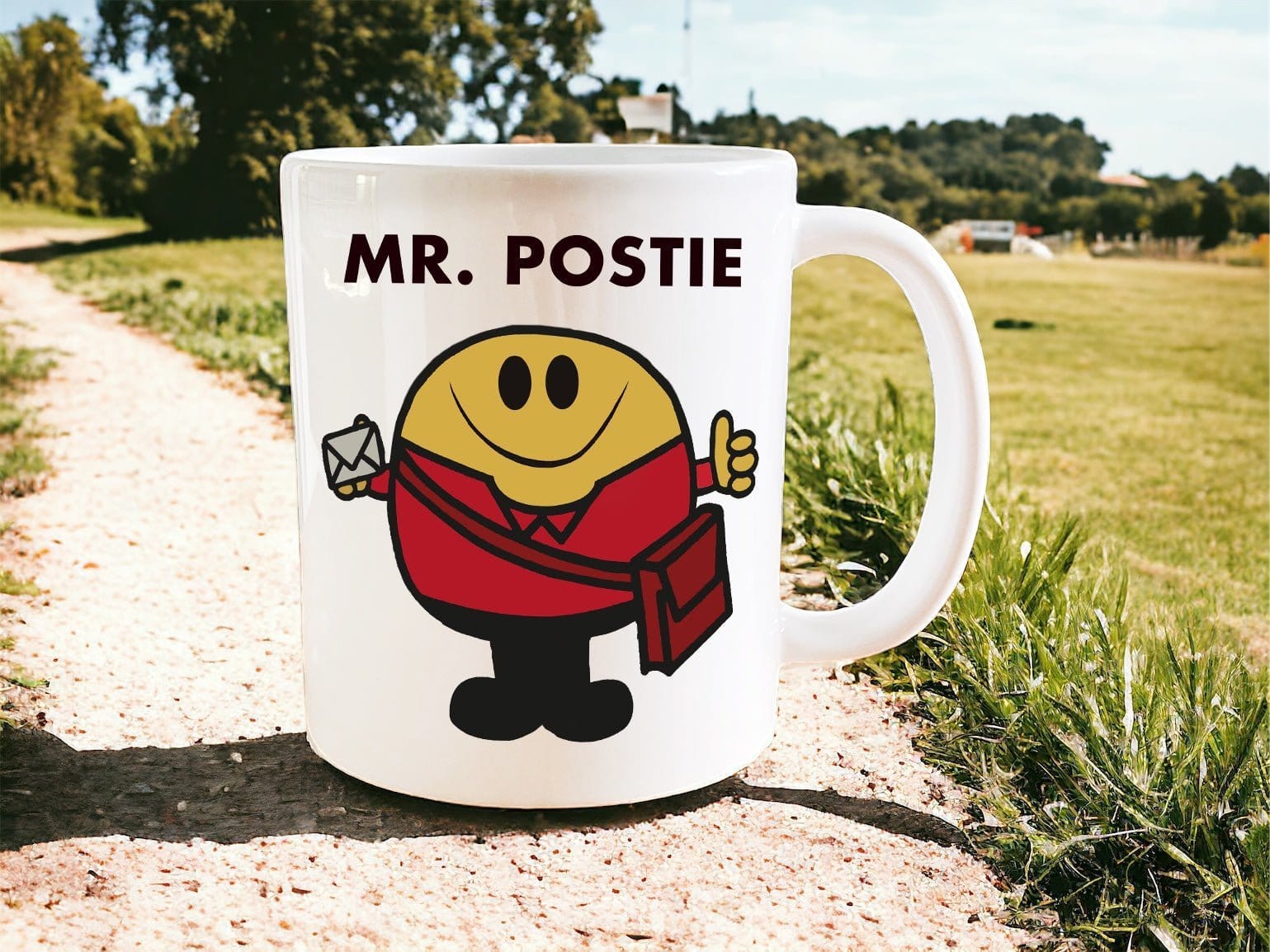 Mr Postie Mug - Premium Ceramic Coffee Cup with Handle, Perfect for Tea, Hot Chocolate & Office Use - Ideal Gift for Postal Workers & Mail Lovers