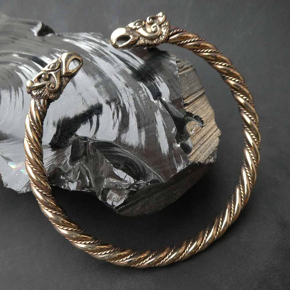 Viking Bracelets for Men - Massive Bronze Bangle with Raven Design - Odin's Norse Mythology Jewelry - Perfect for Viking LARP, Cosplay, and Historical Reenactment