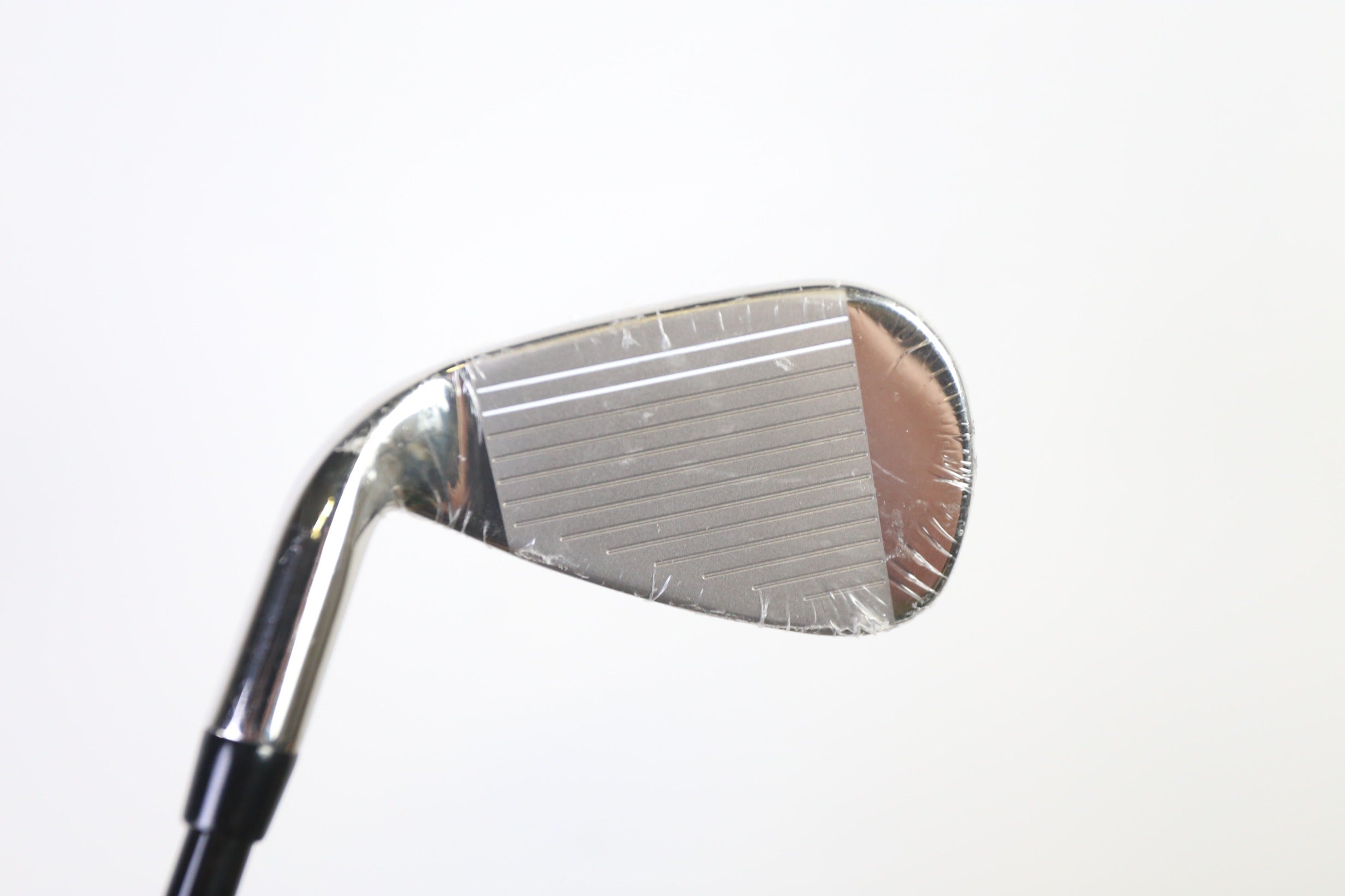 Used Callaway Rogue ST MAX OS 7 Iron Right Handed Regular Flex Golf Club for Men - Perfect for Mid-Handicap Players & Driving Range Practice