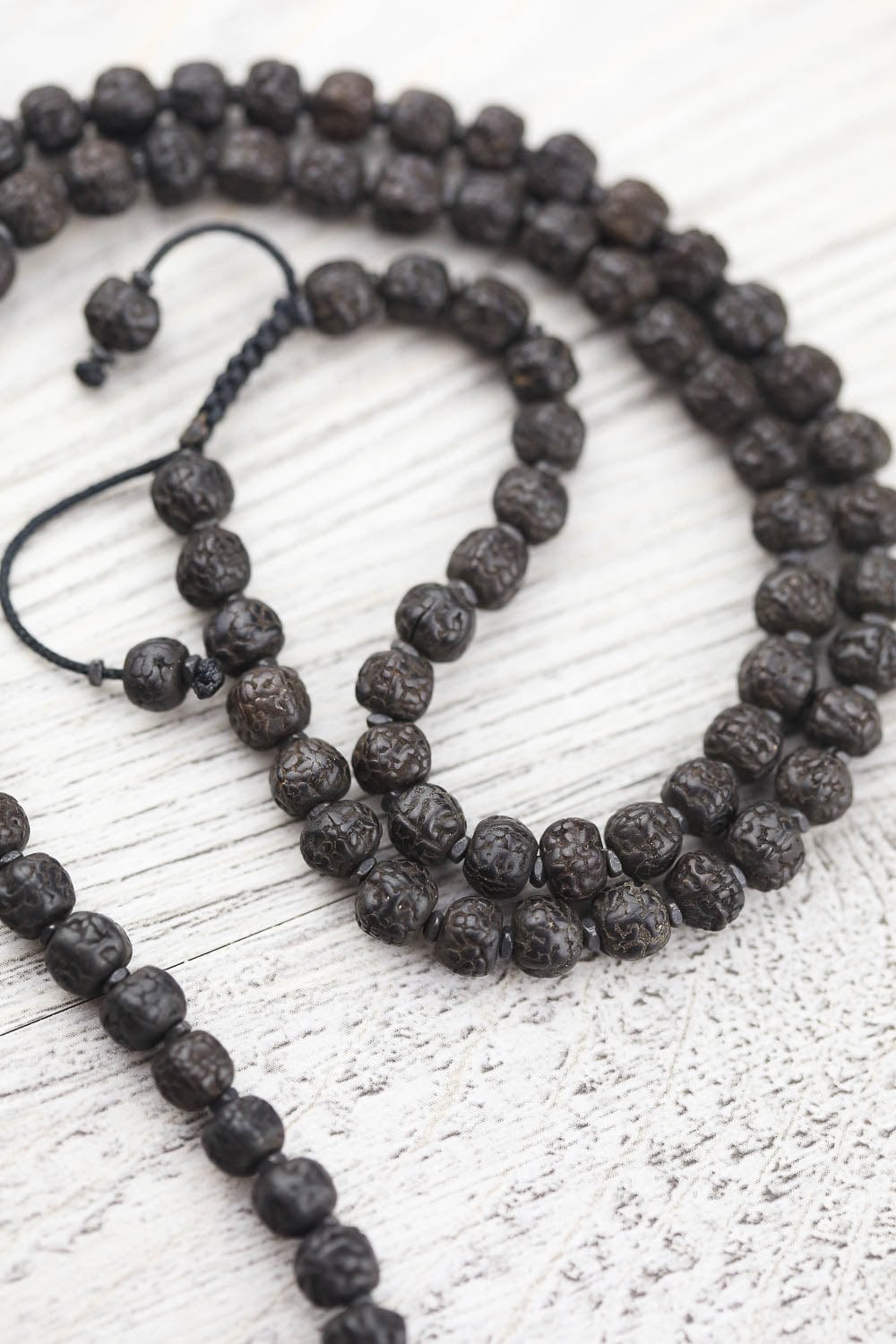 Authentic Aged Dark Rudraksha Mala & Vintage Thai Buddhist Amulet - Spiritual Protection, Meditation & Good Luck Charm for Yoga, Prayer & Home Blessing