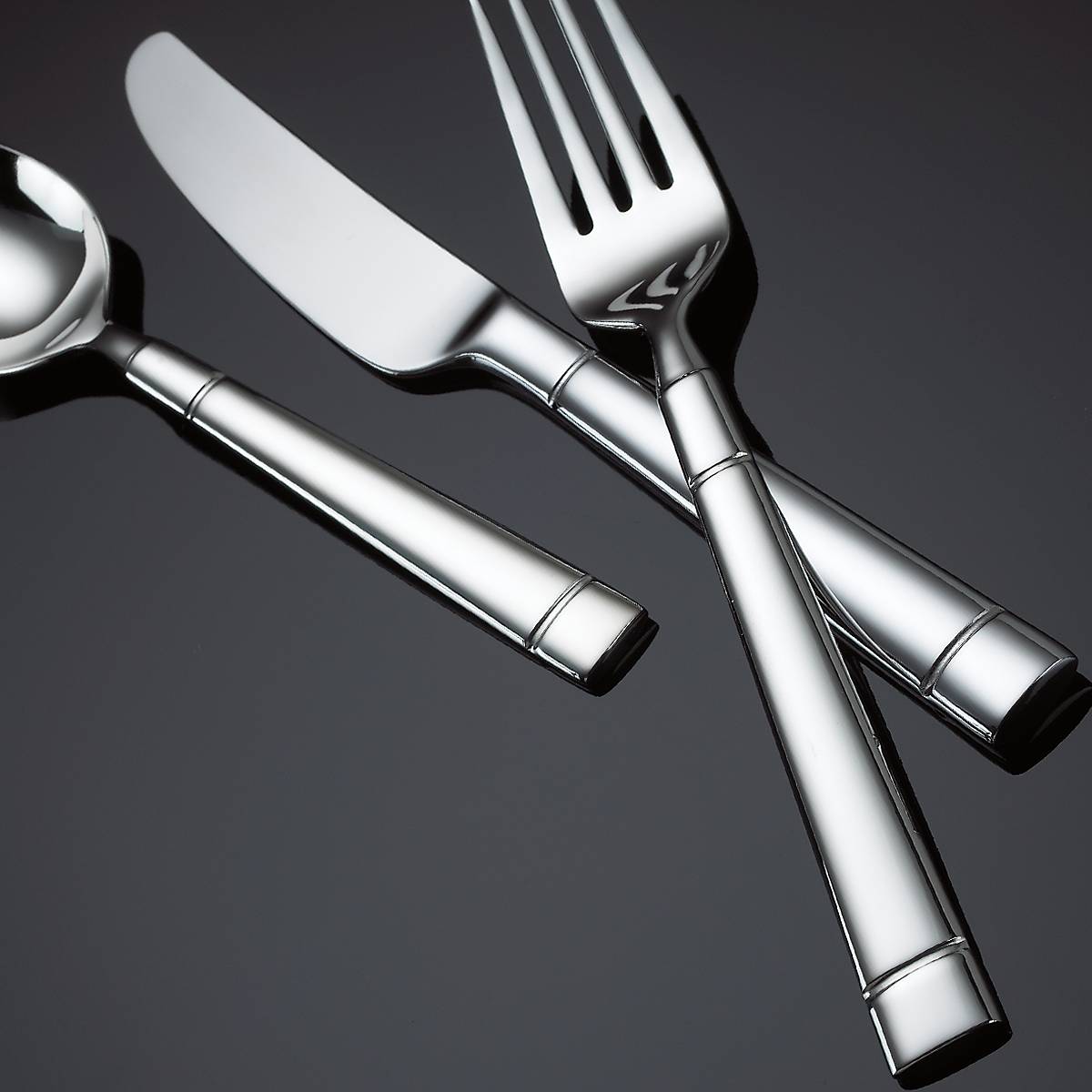 Fair Harbor 45 Piece Flatware Set - Stainless Steel Silverware Set with Knives, Forks & Spoons - Elegant Dinnerware for Home, Restaurant & Wedding Dining